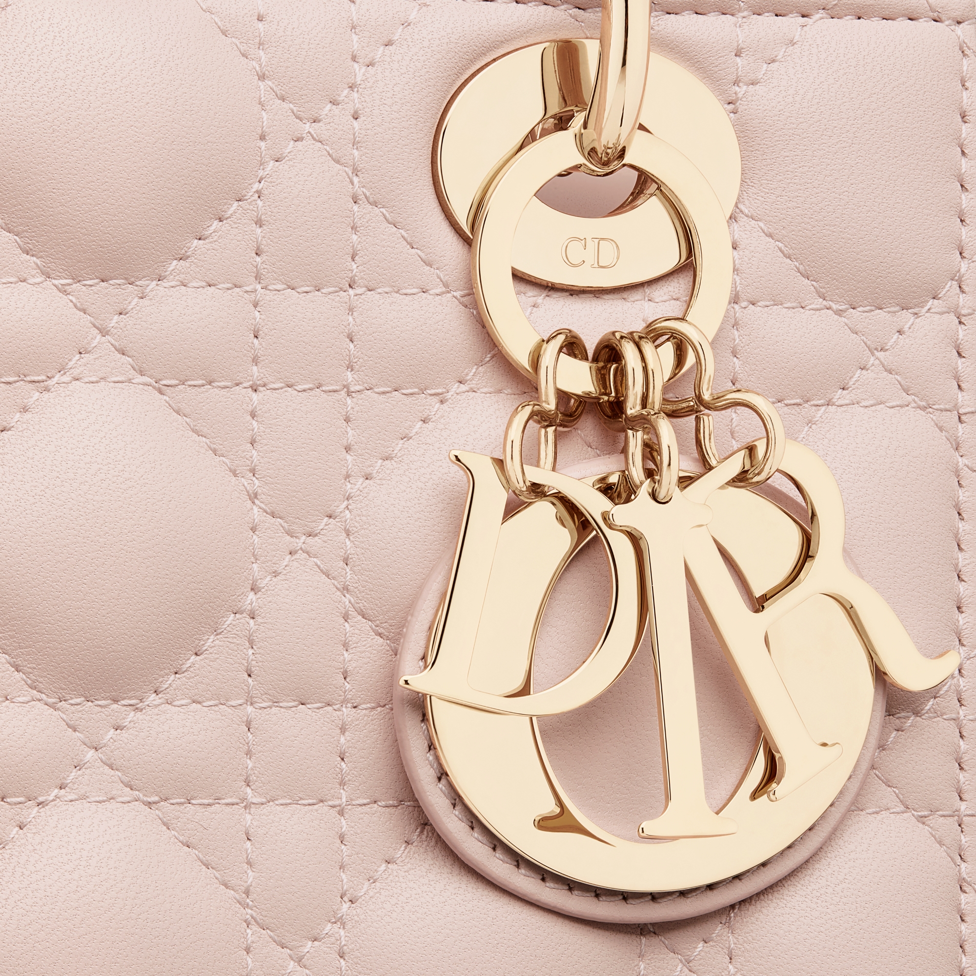 小号 Lady Dior My ABCDior 手袋 胭脂粉色羊皮革藤格纹 E09