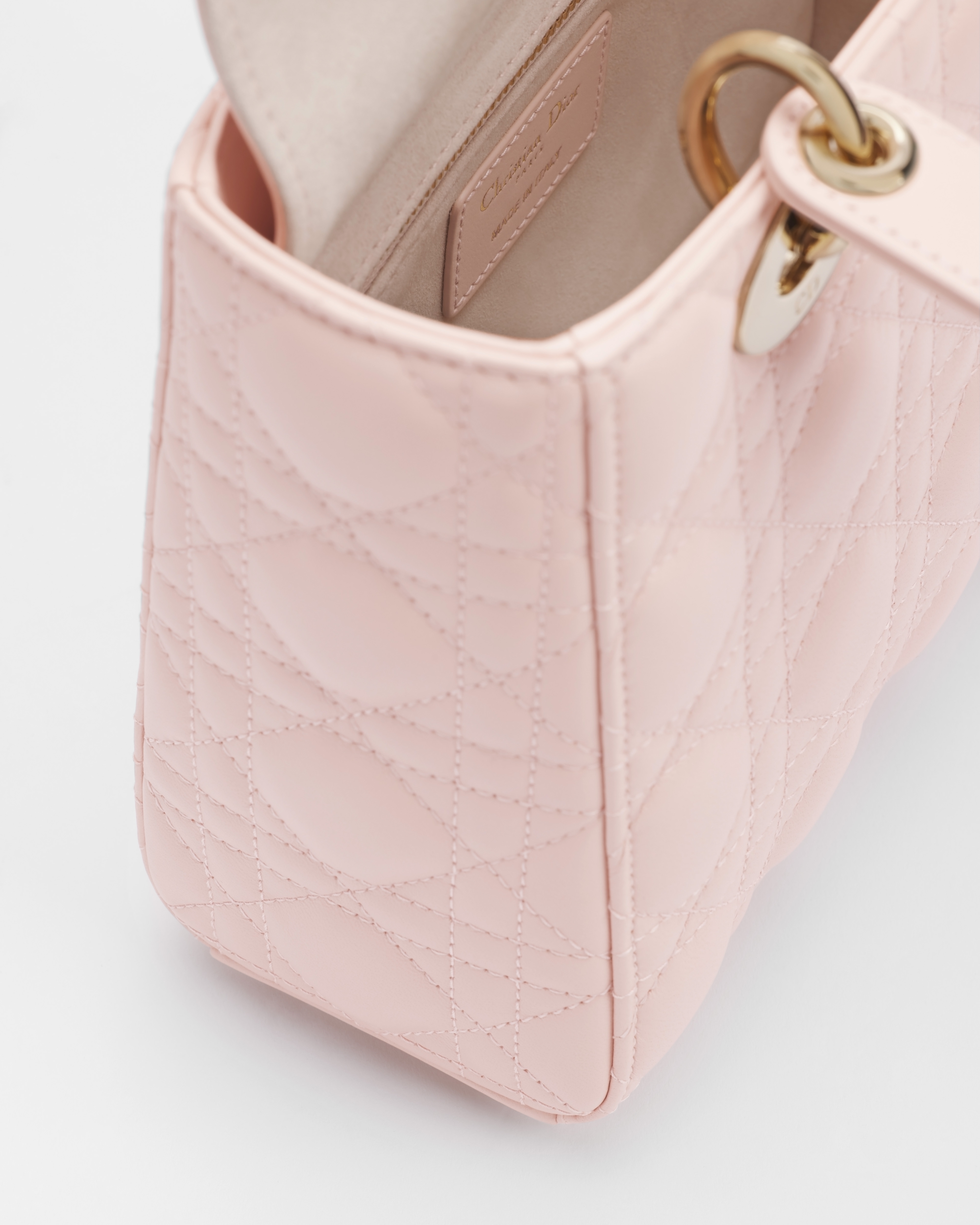 小号 Lady Dior My ABCDior 手袋 胭脂粉色羊皮革藤格纹 E06