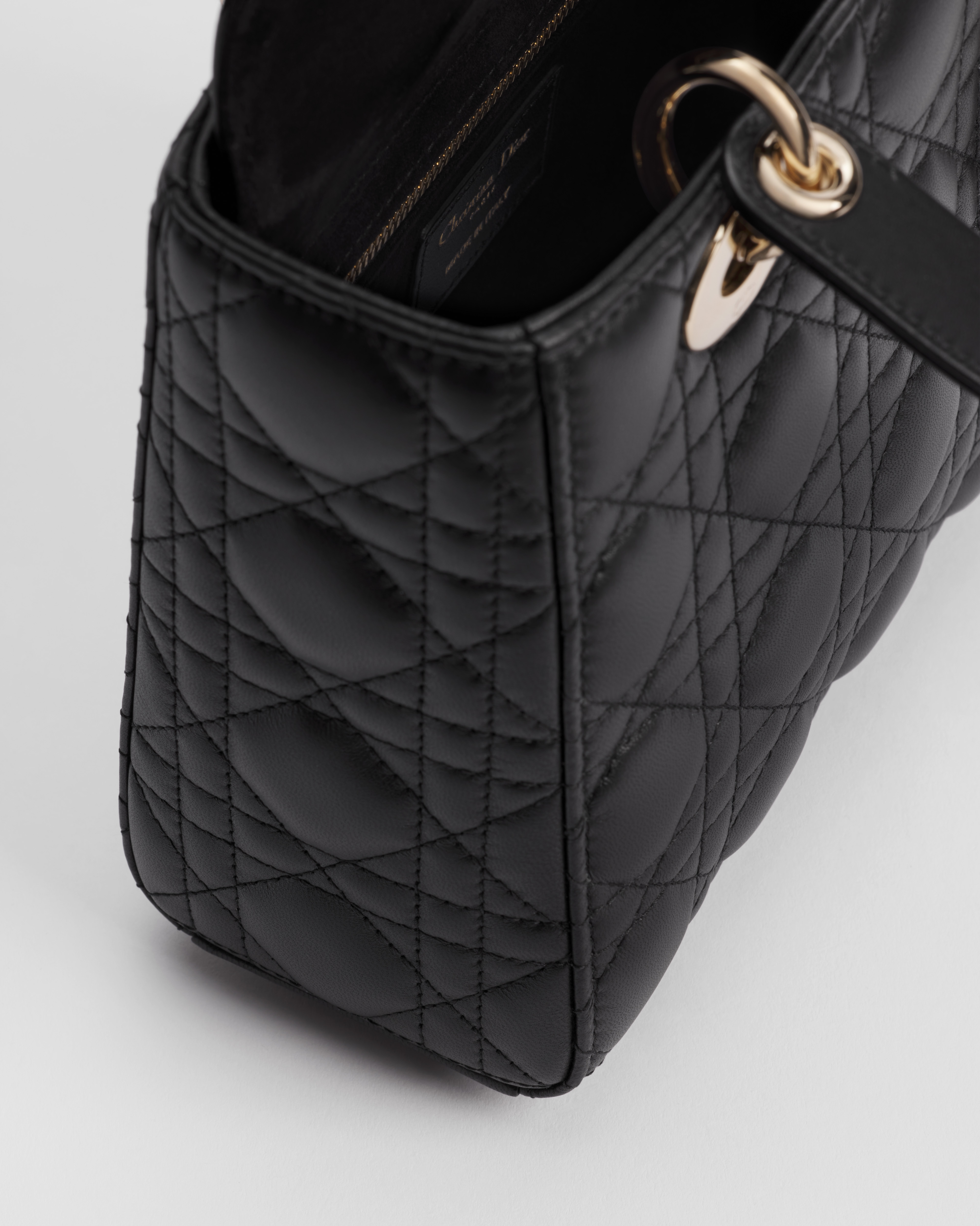 小号 Lady Dior My ABCDior 手袋 黑色羊皮革藤格纹 E06