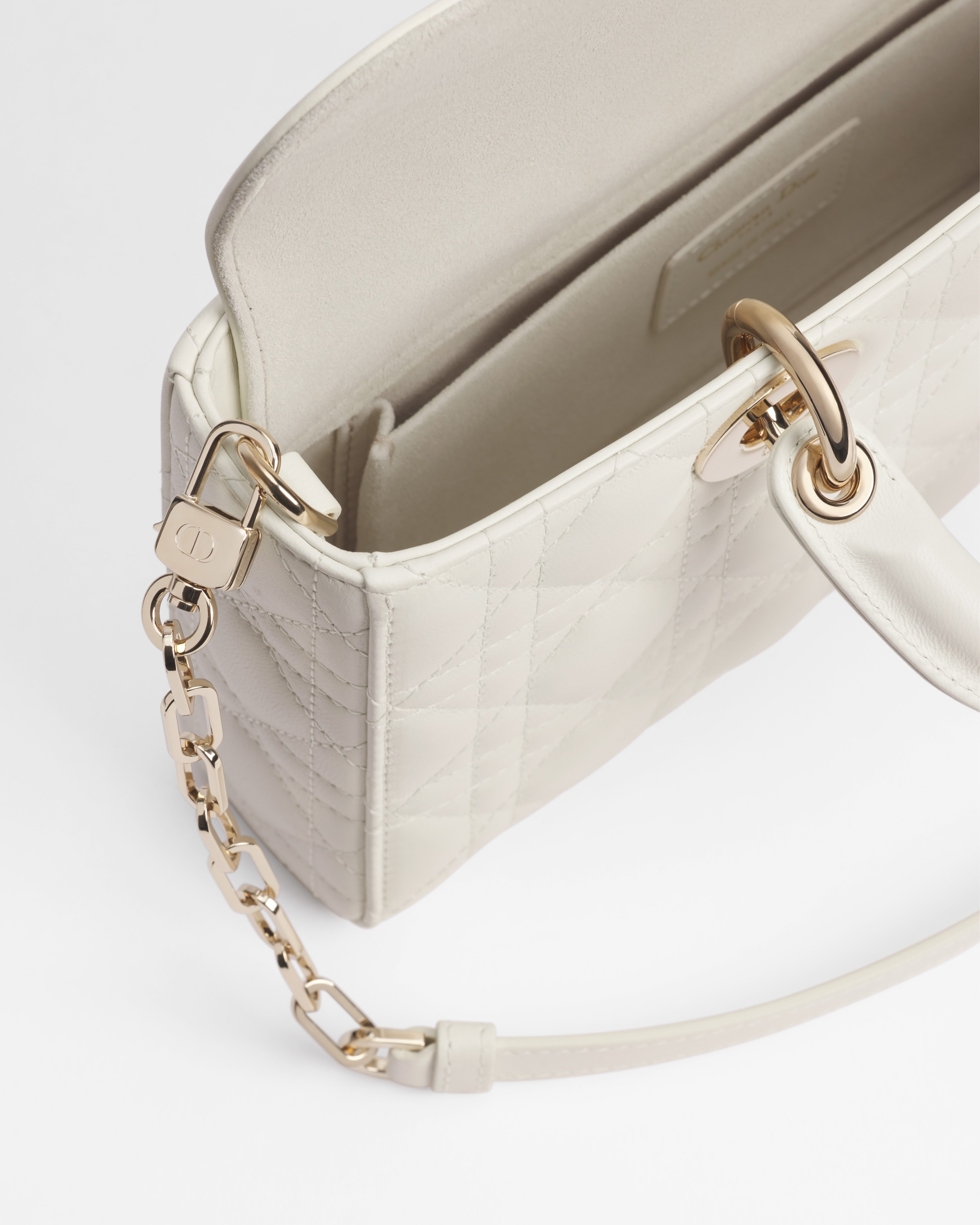 中号 Lady D-Joy 手袋 奶白色羊皮革藤格纹 E06