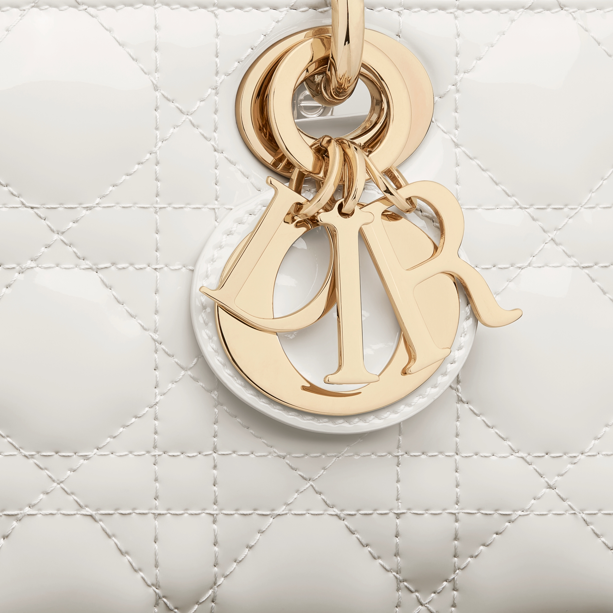 小号 Lady D-Joy 手袋 奶白色漆皮牛皮革藤格纹 E09