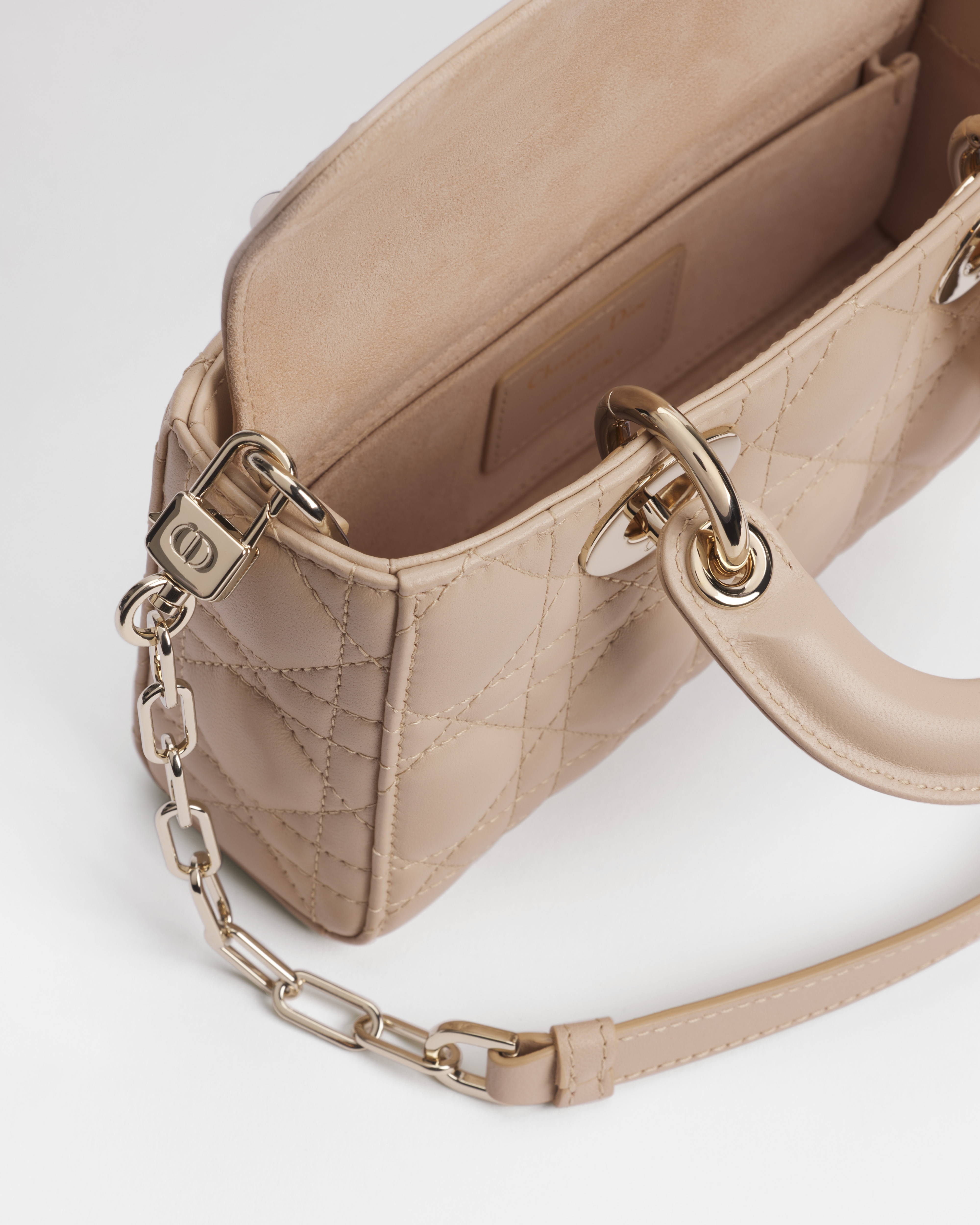 迷你 Lady D-Joy 手袋 胭脂米色羊皮革藤格纹 E06