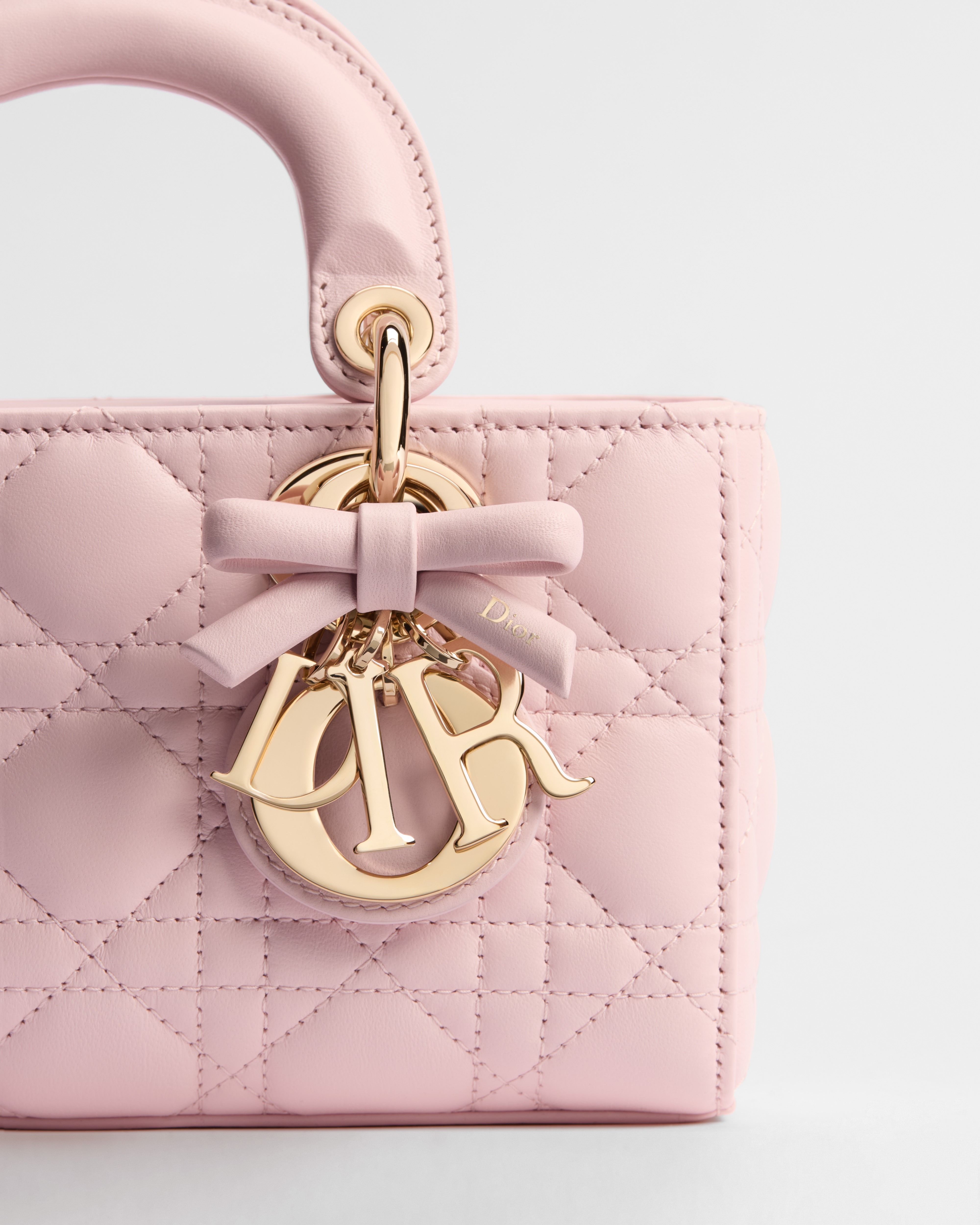 迷你 Lady D-Joy 手袋 淡柔粉色羊皮革藤格纹 E09