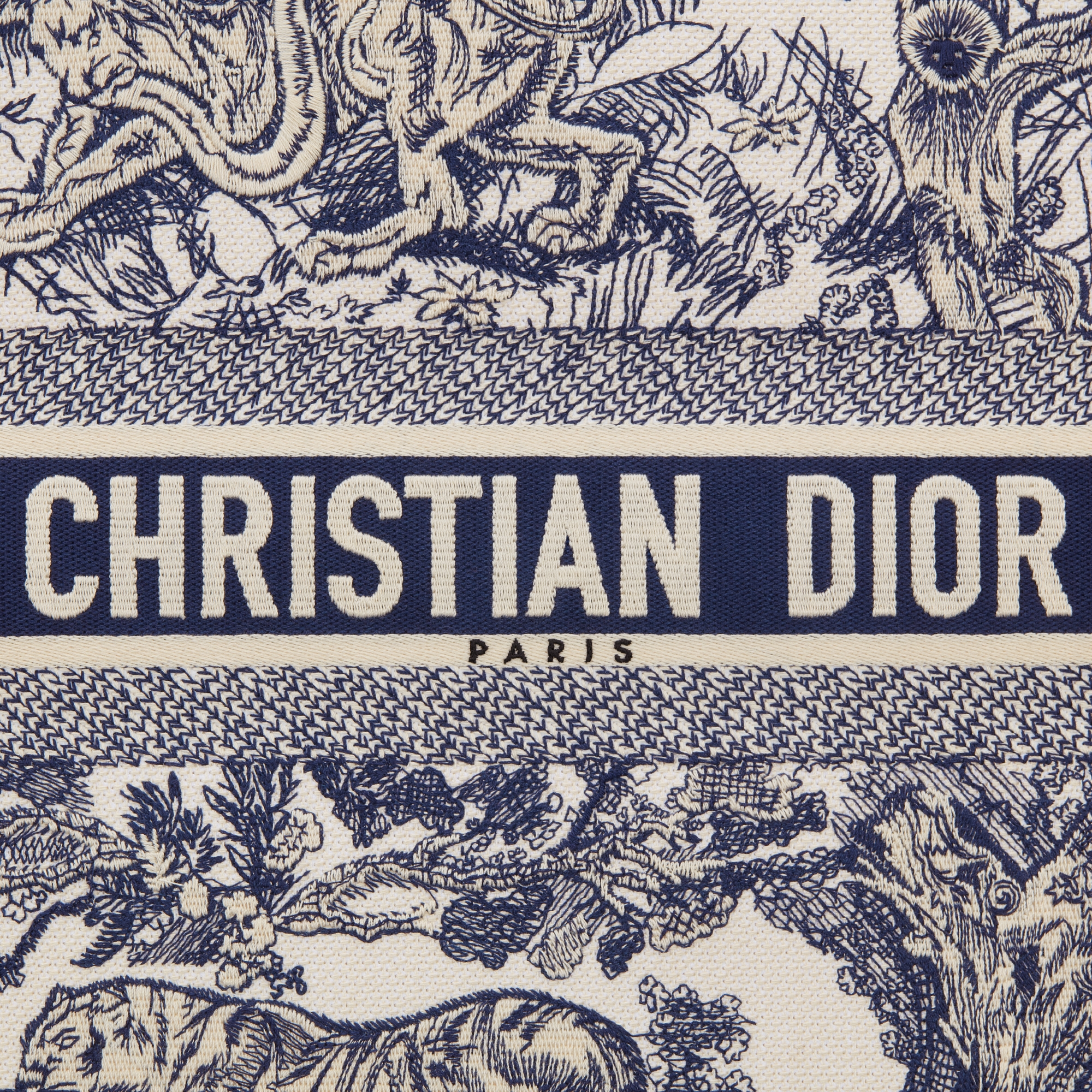 大号 Book Tote 手袋 米白色和蓝色茹伊印花刺绣（42 x 35 x 18.5 厘米） E09