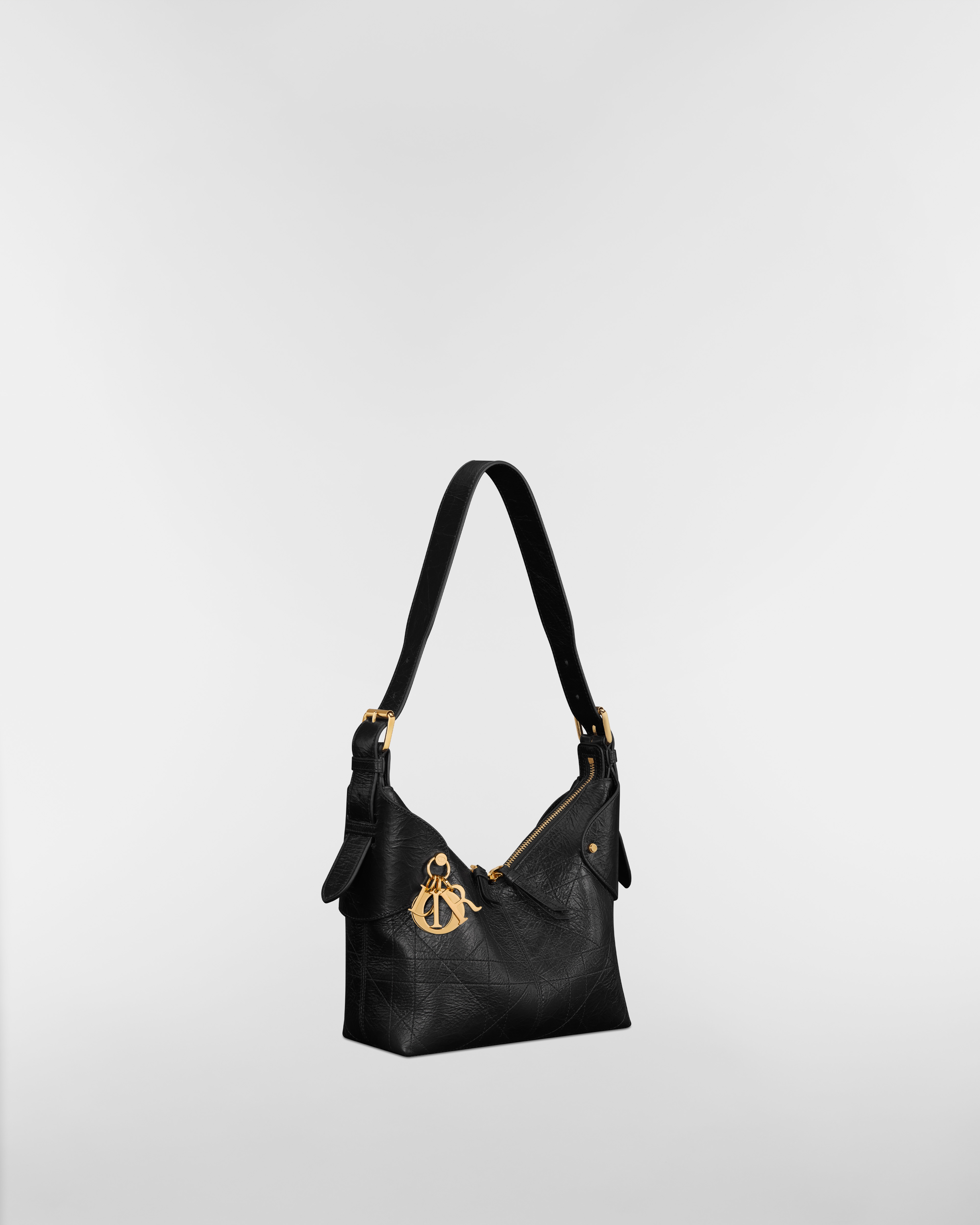 小号 Dior Voyage 手袋 黑色褶皱牛皮革扁平超大藤格纹 E03