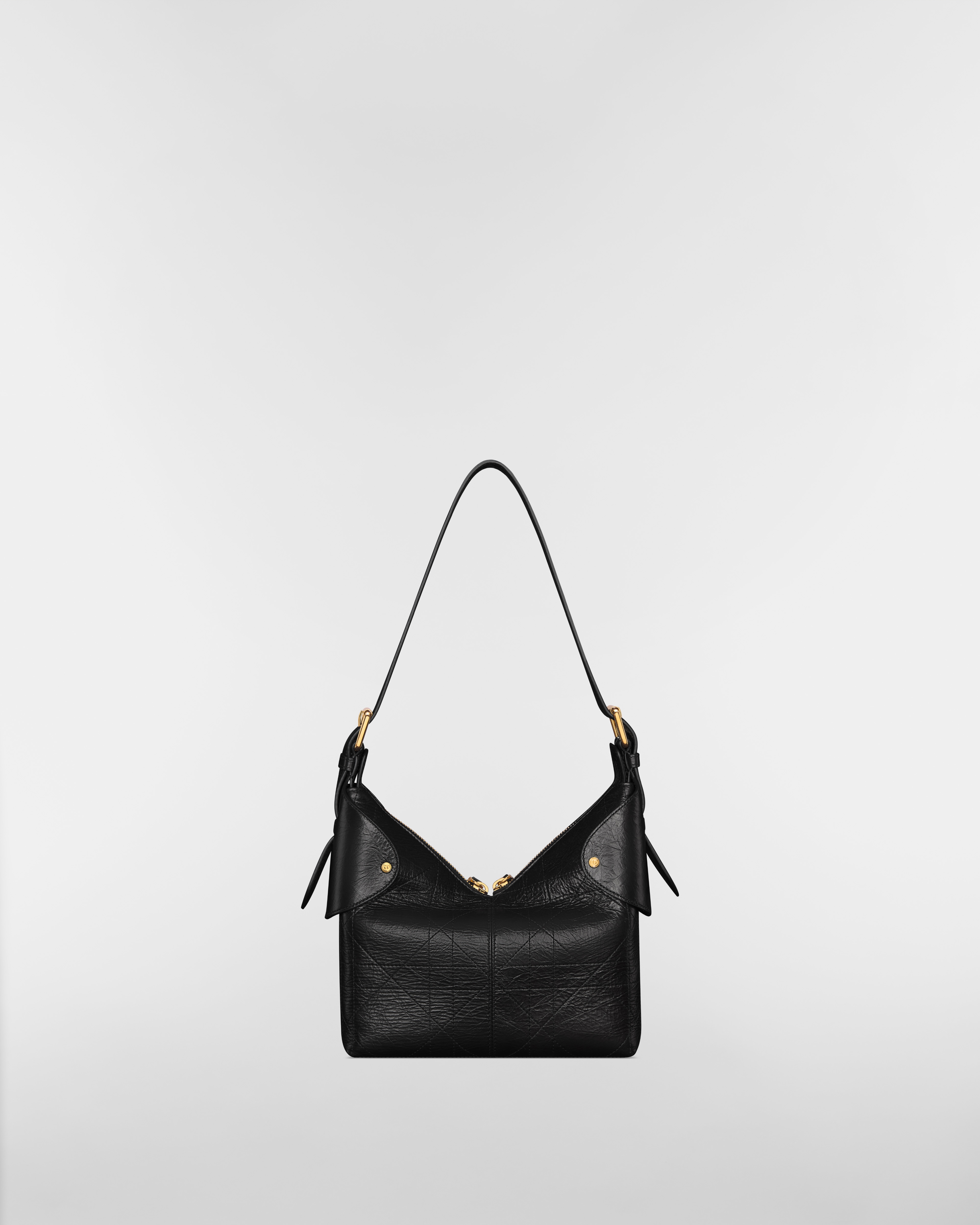 小号 Dior Voyage 手袋 黑色褶皱牛皮革扁平超大藤格纹 E08