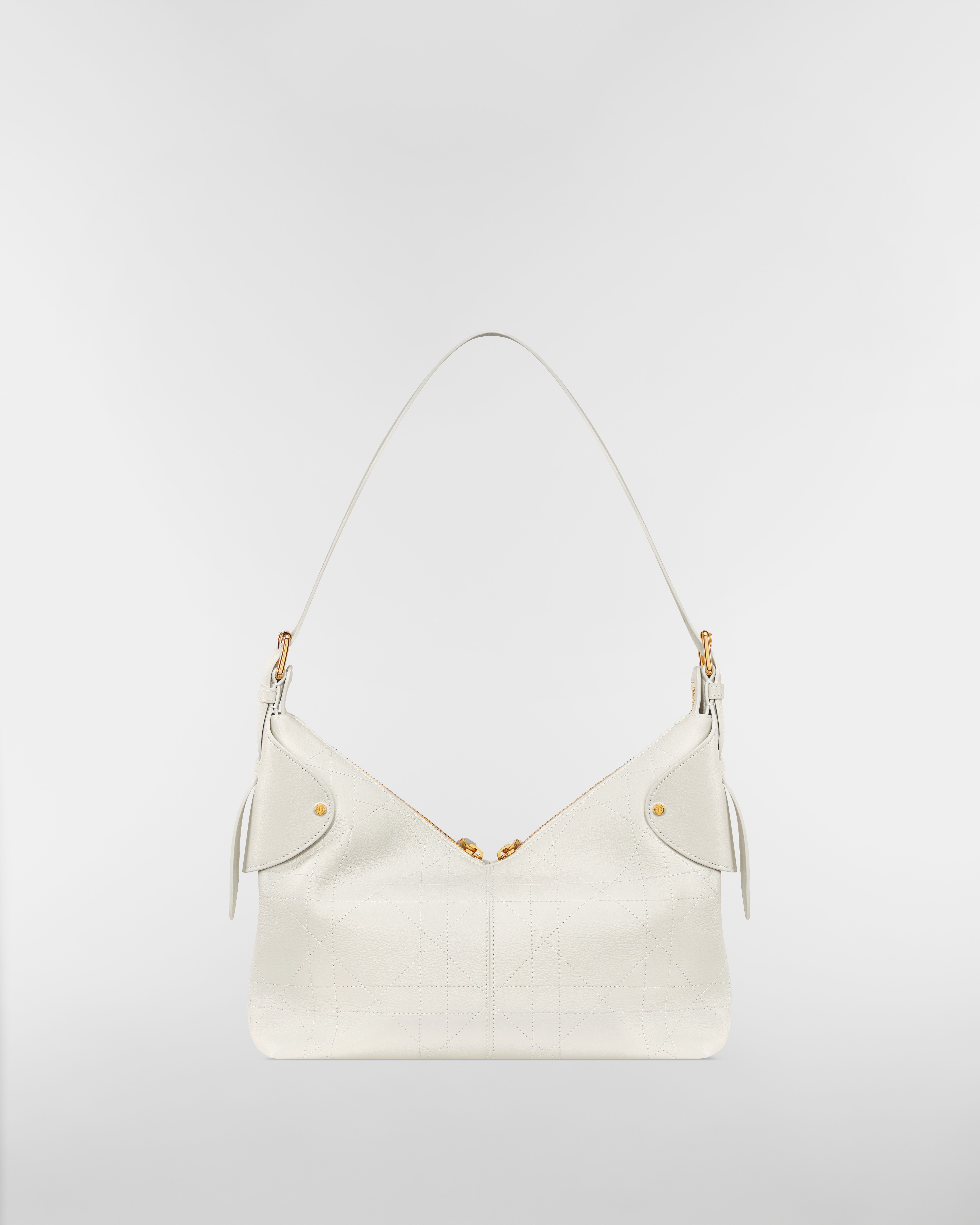 中号 Dior Voyage 手袋 奶白色粒面牛皮革扁平超大藤格纹 E08