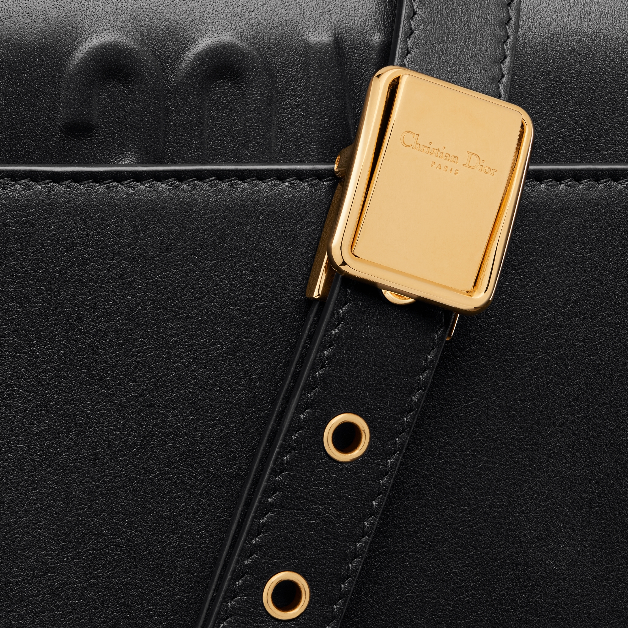 小号 30 Montaigne 手袋 黑色牛皮革 E09