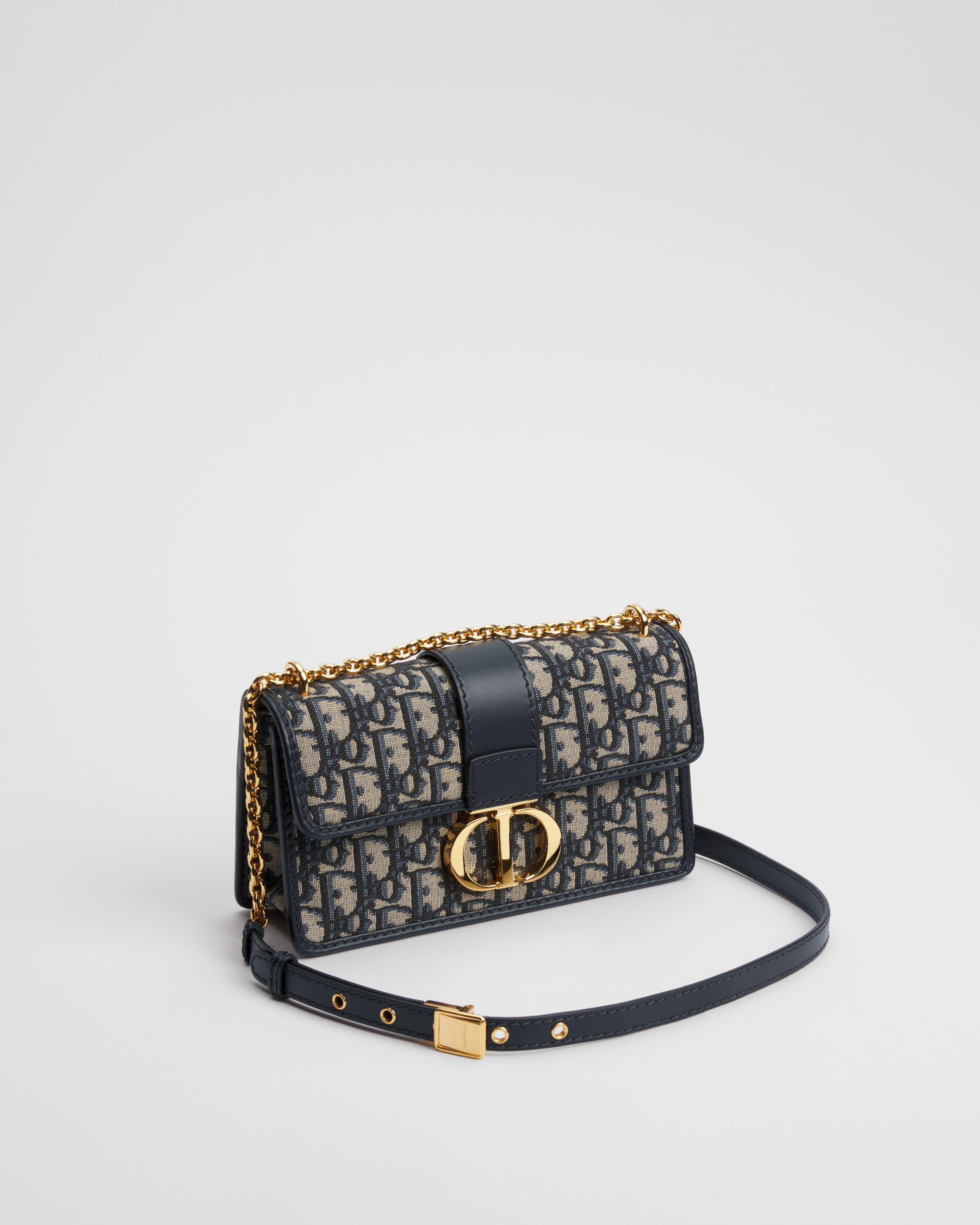 30 Montaigne East-West 链条手袋 蓝色 Oblique 印花面料 E03