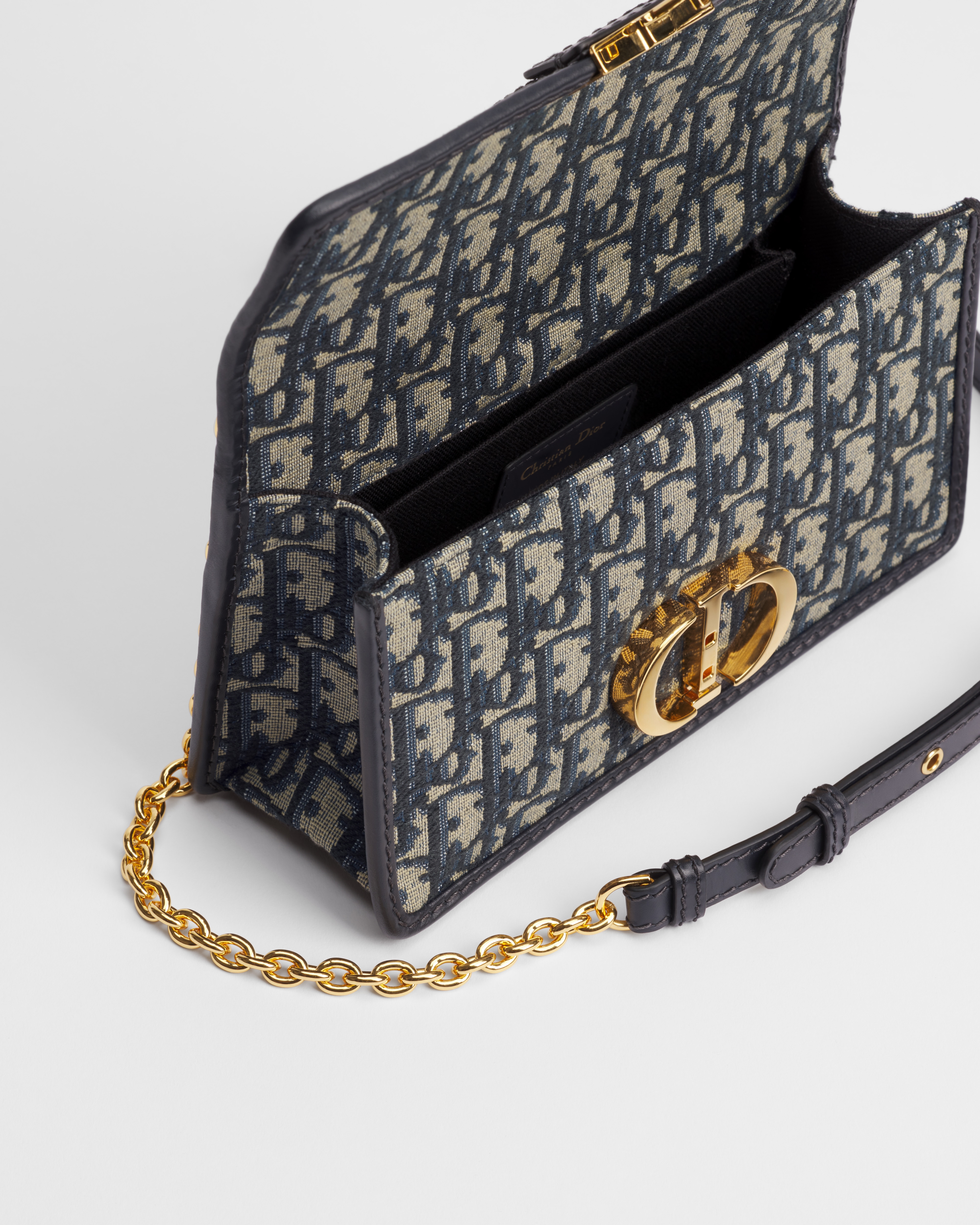 30 Montaigne East-West 链条手袋 蓝色 Oblique 印花面料 E09