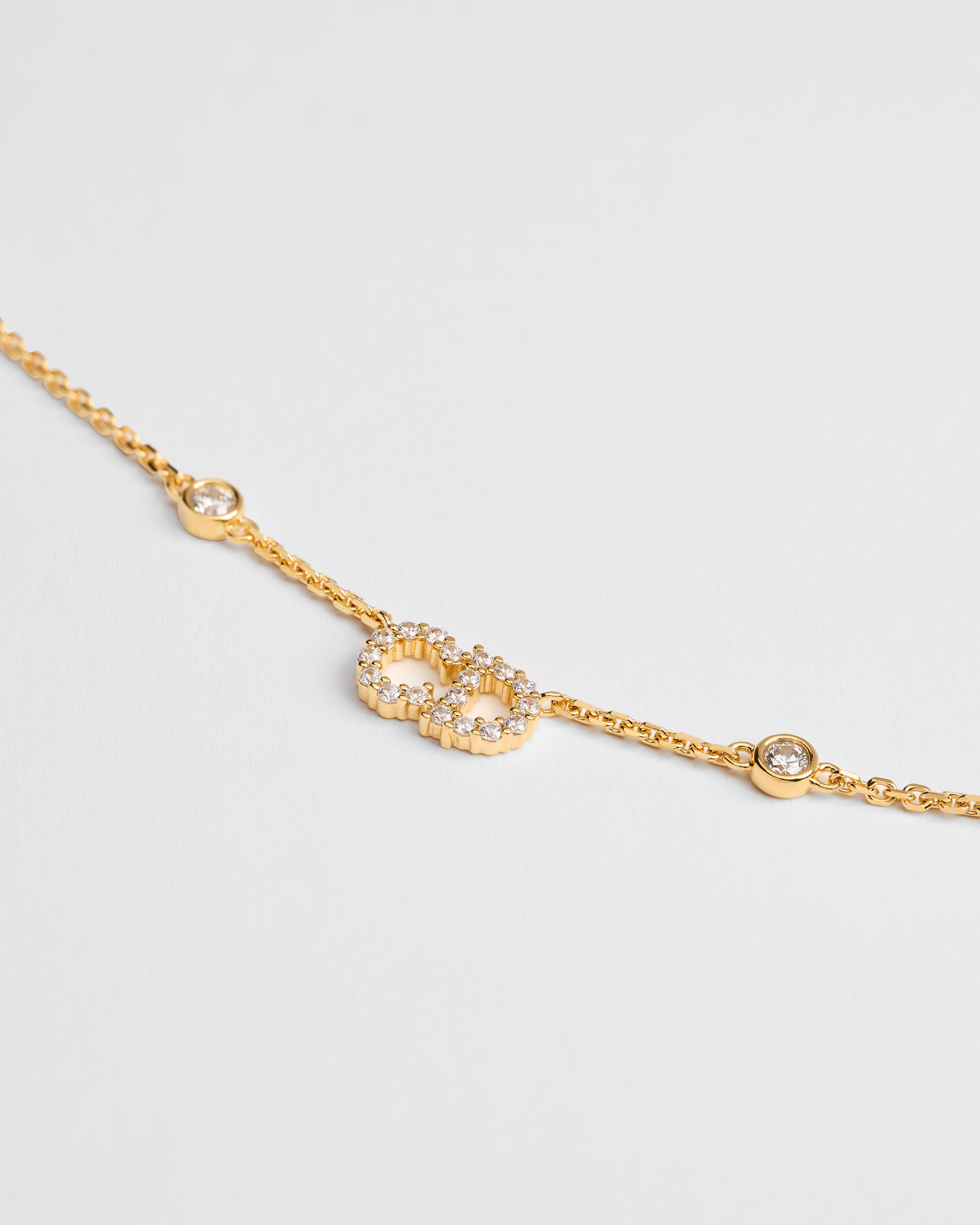 Clair D Lune 项链 金色饰面金属、白色树脂珠饰和闪亮晶体装饰 E09