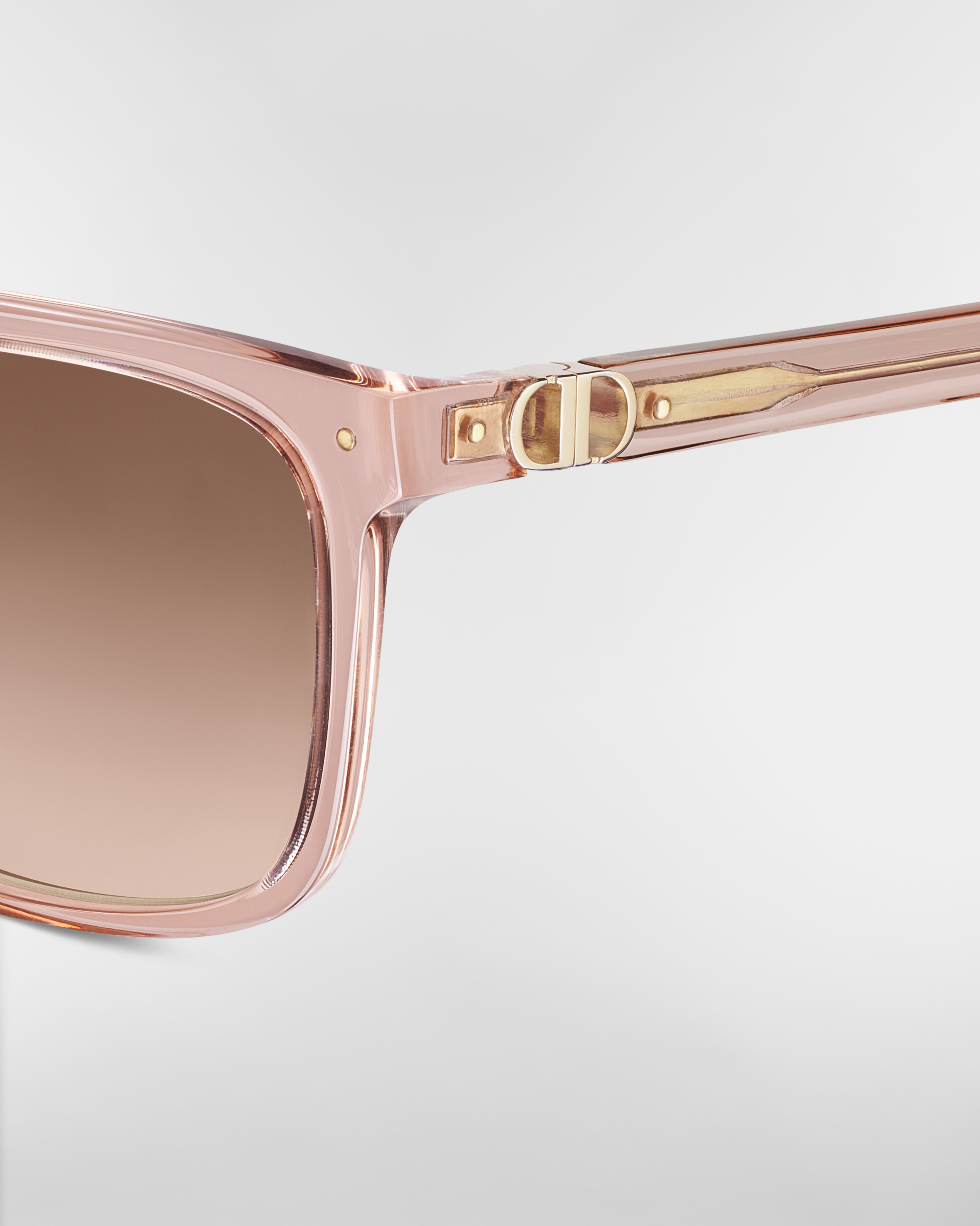 Petit CD S2F 太阳眼镜 粉色半透明正方形镜框 E09