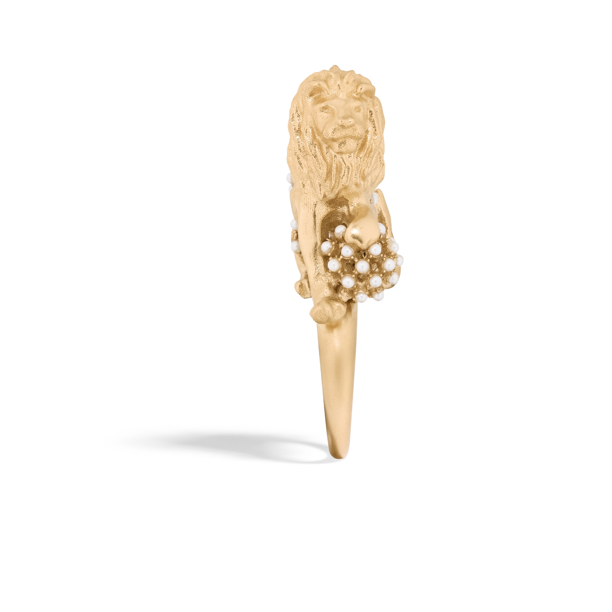 Dior Arabesque 戒指 金色饰面金属和白色树脂珠饰 E02