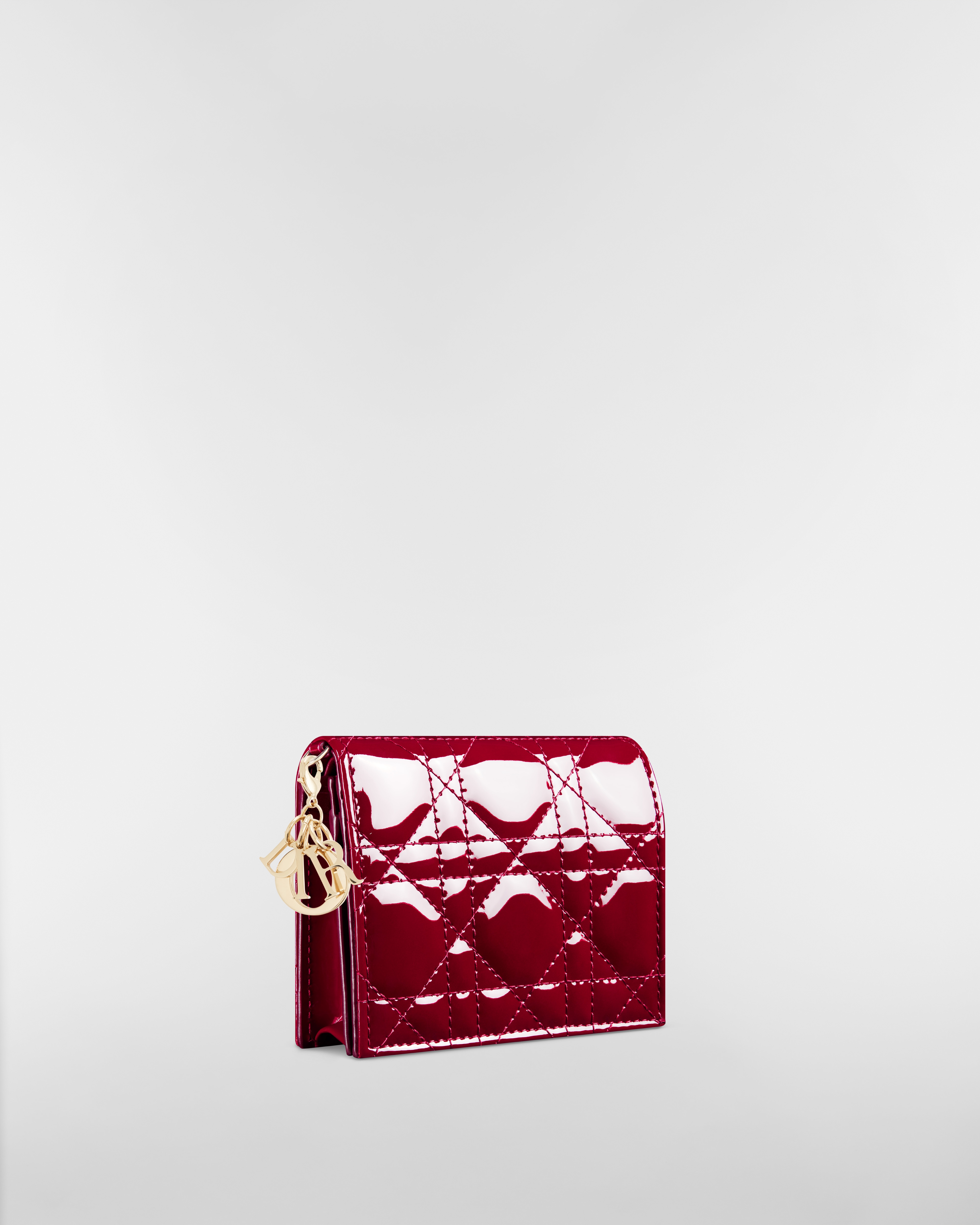 迷你 Lady Dior Gardenia 钱包 樱桃红漆皮牛皮革藤格纹 E03