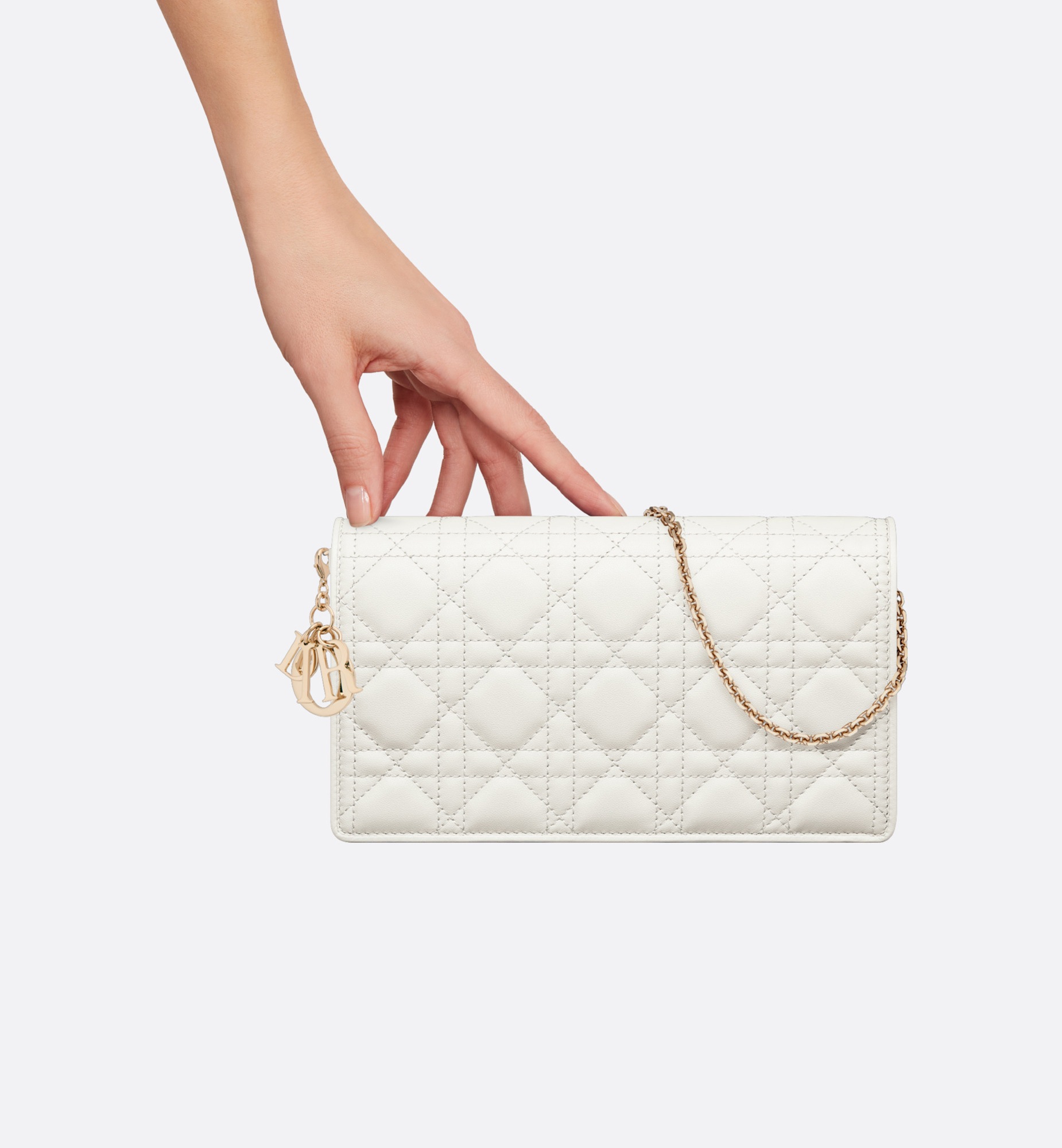 Lady Dior 链条手袋 奶白色羊皮革藤格纹 E12