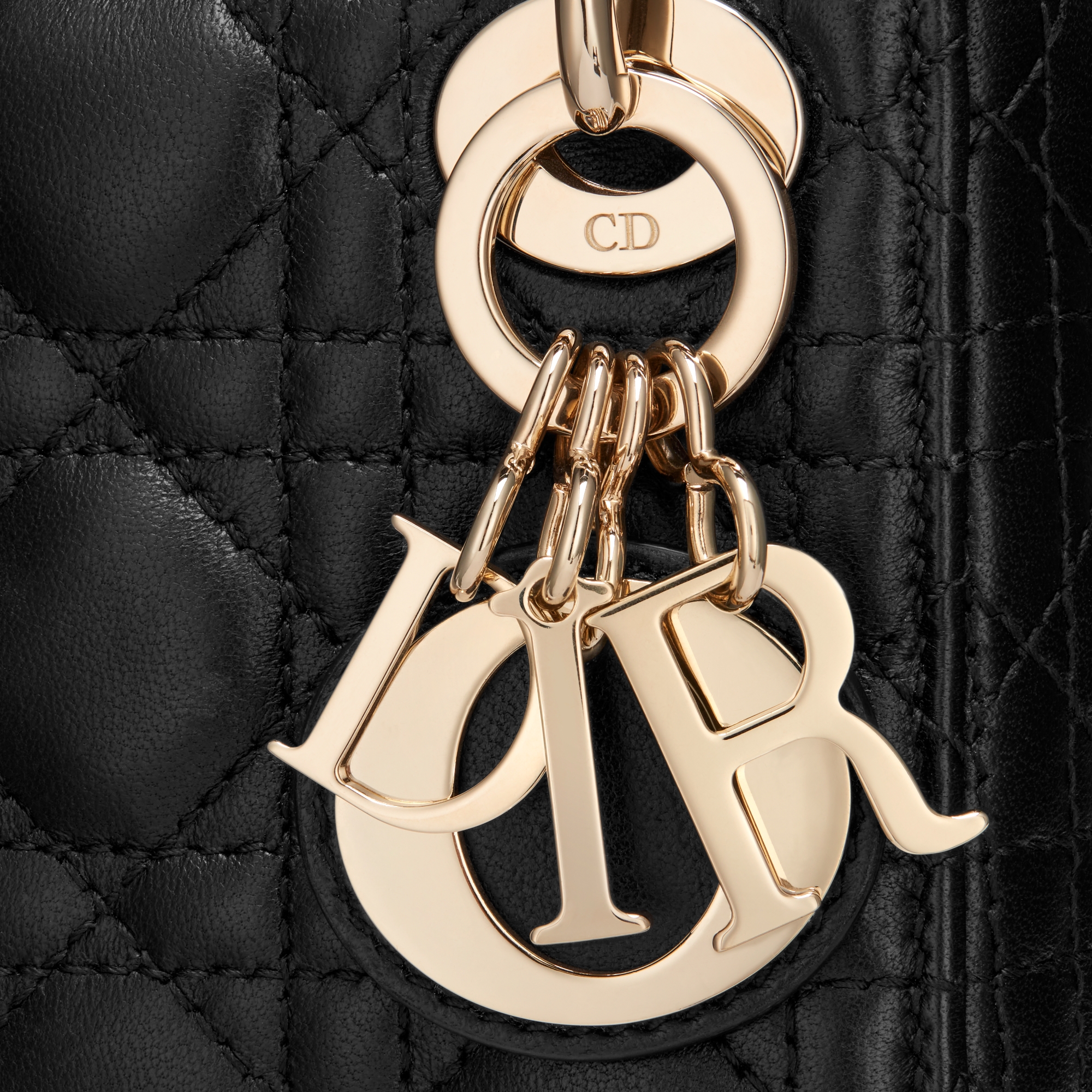 Lady Dior 超迷你手袋 黑色羊皮革藤格纹 E09