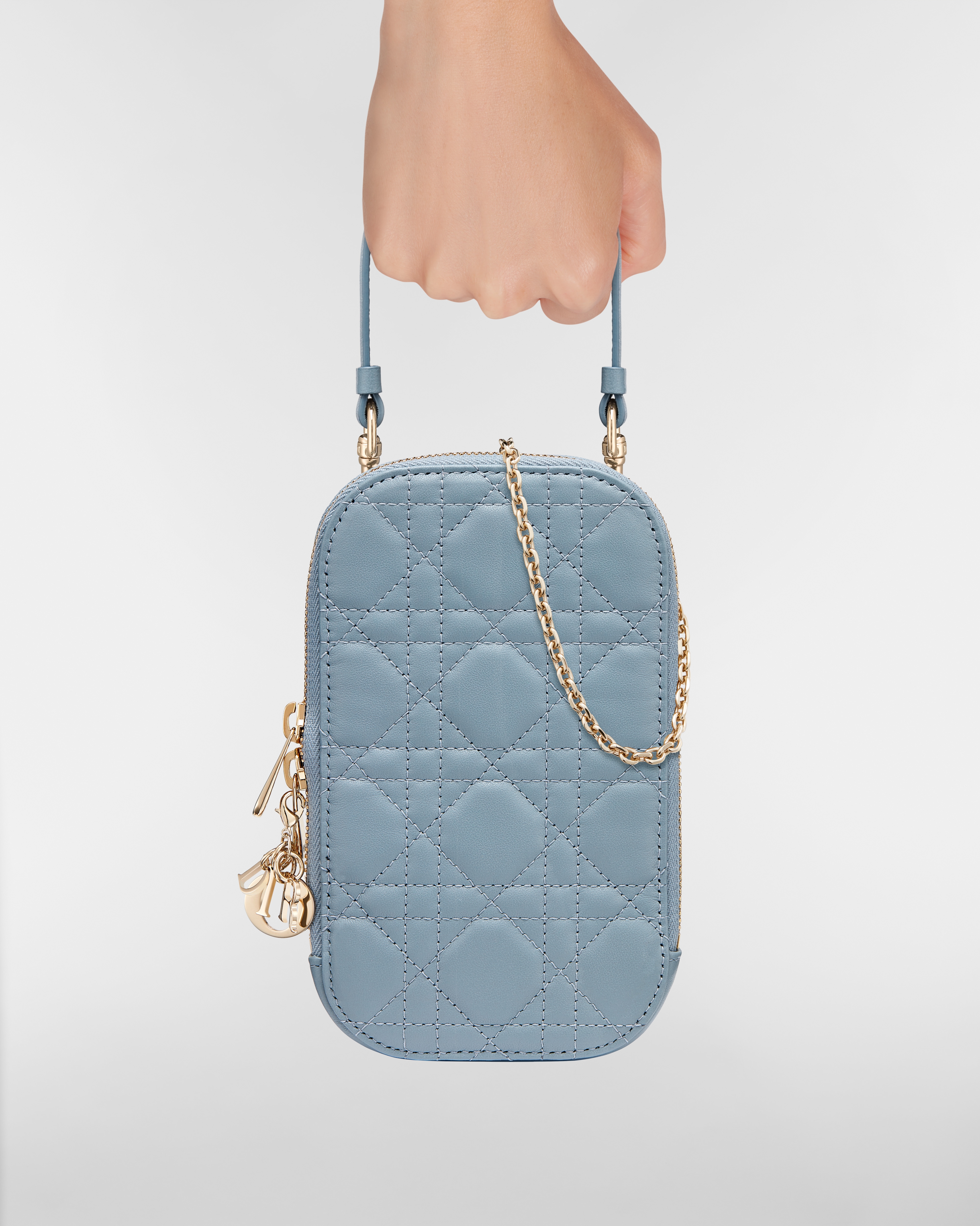 Lady Dior Call'in Dior 手机袋 云雾蓝羊皮革藤格纹 E11