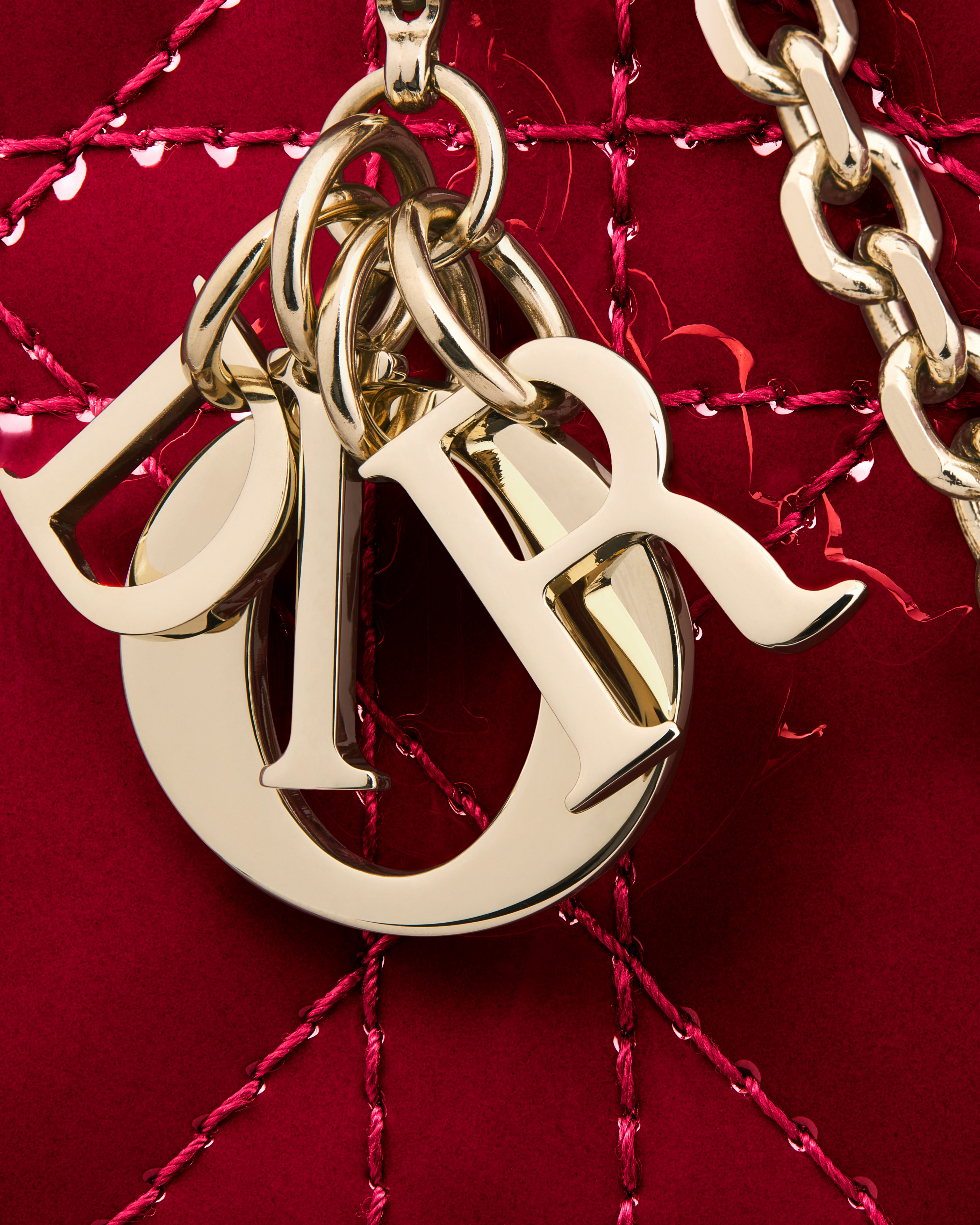 Lady Dior Call'in Dior 手机袋 樱桃红色漆皮牛皮革藤格纹 E09