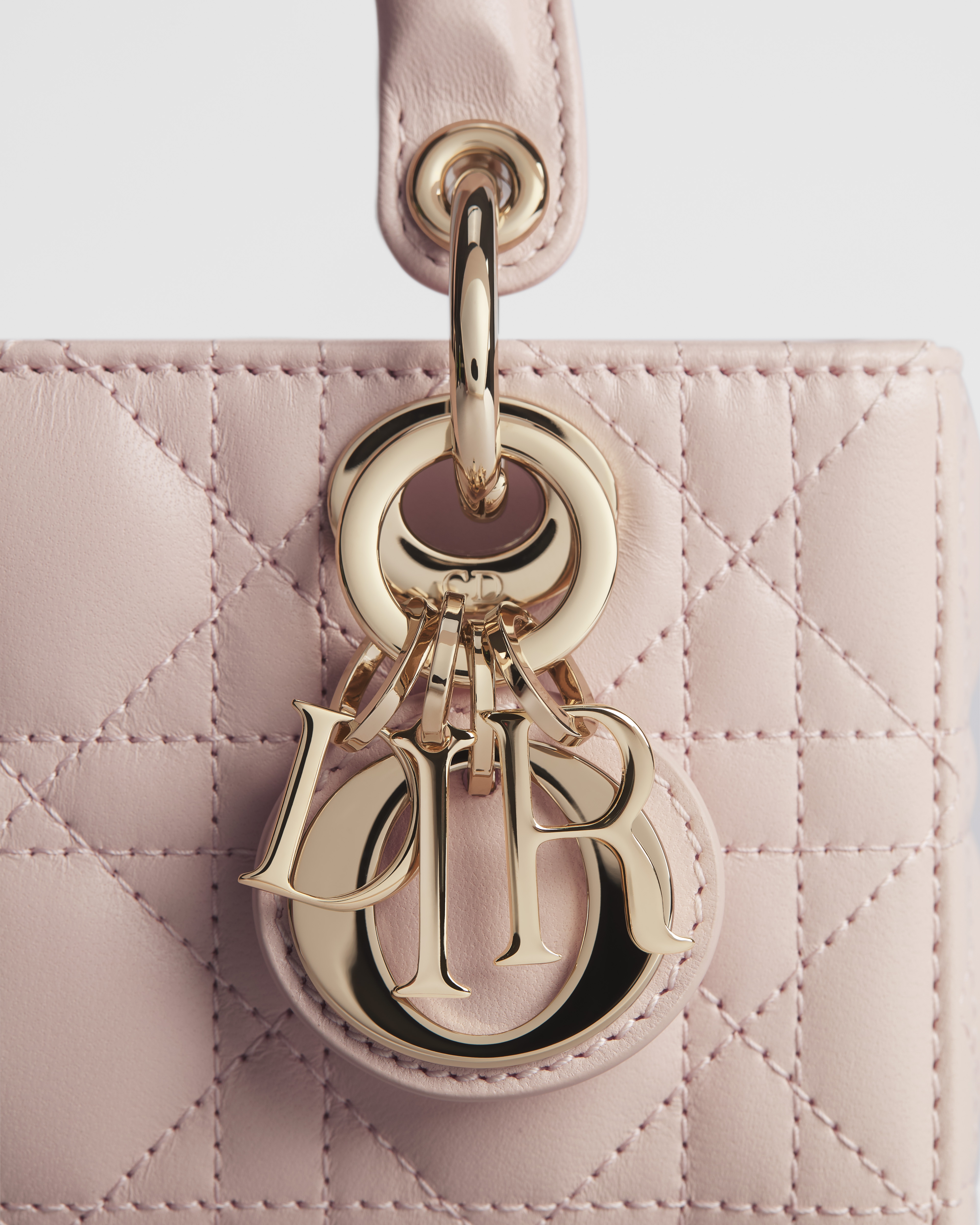 Lady D-Joy 超迷你手袋 胭脂粉色羊皮革藤格纹 E09