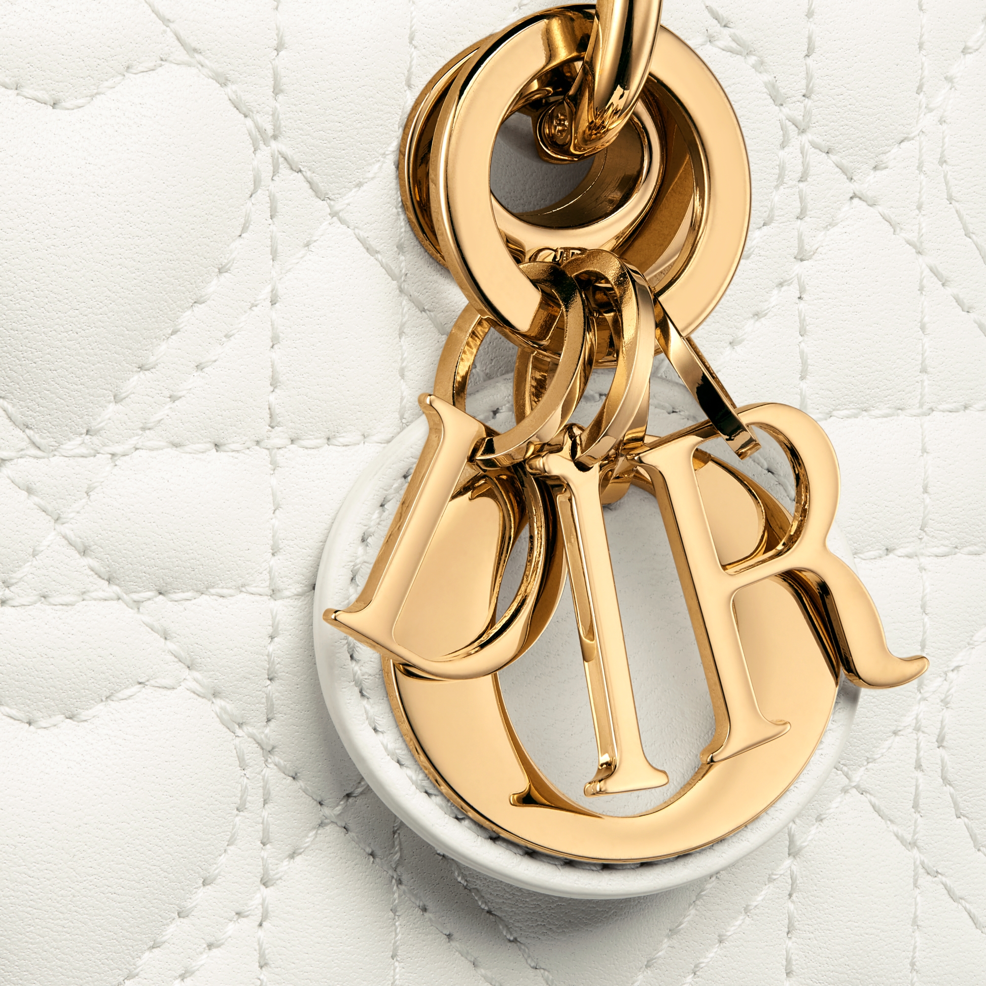 Dioramour Lady D-Joy 超迷你手袋 奶白色羊皮革藤格纹心形图案 E09