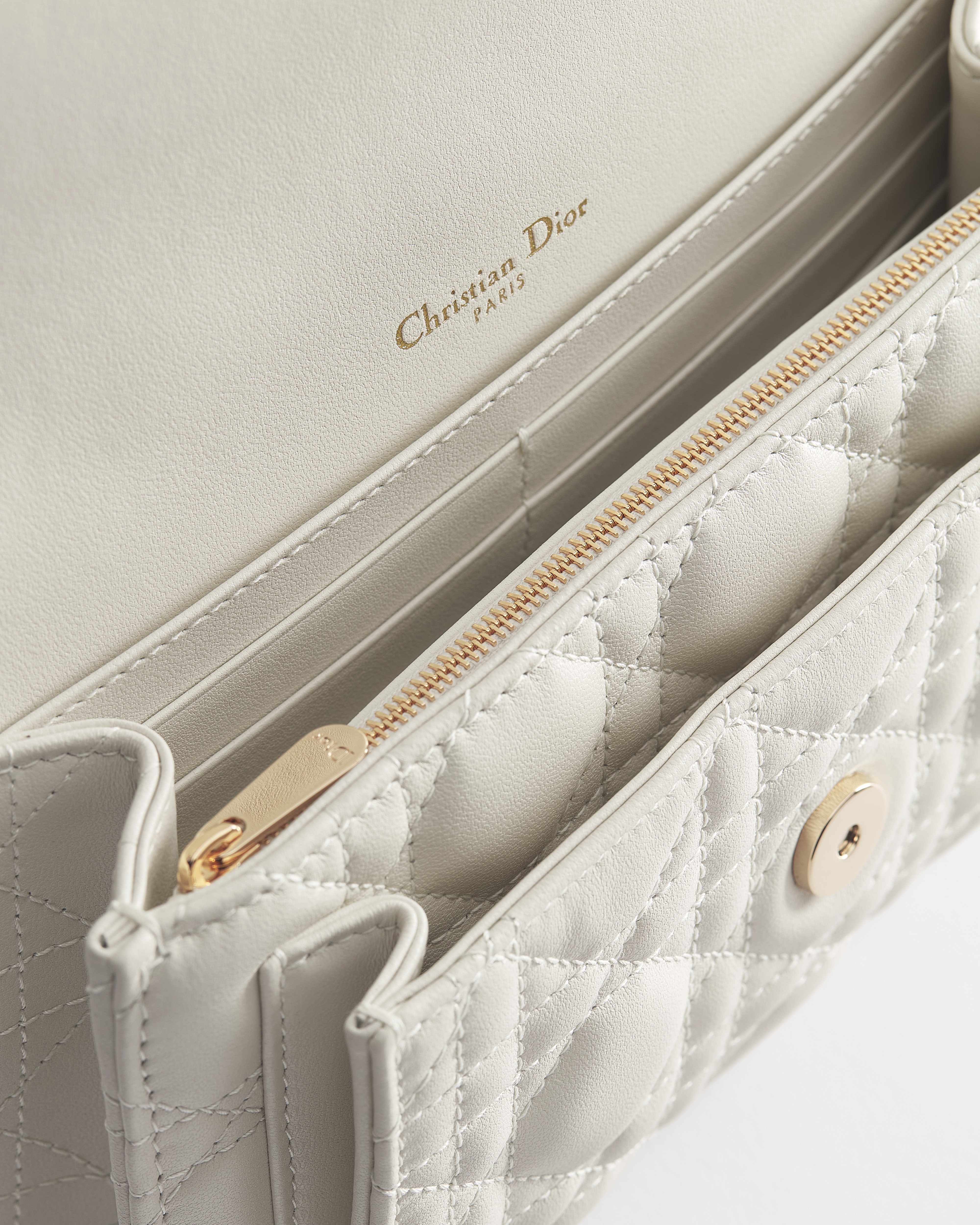 My Dior Daily 链条手袋 奶白色羊皮革藤格纹 E06