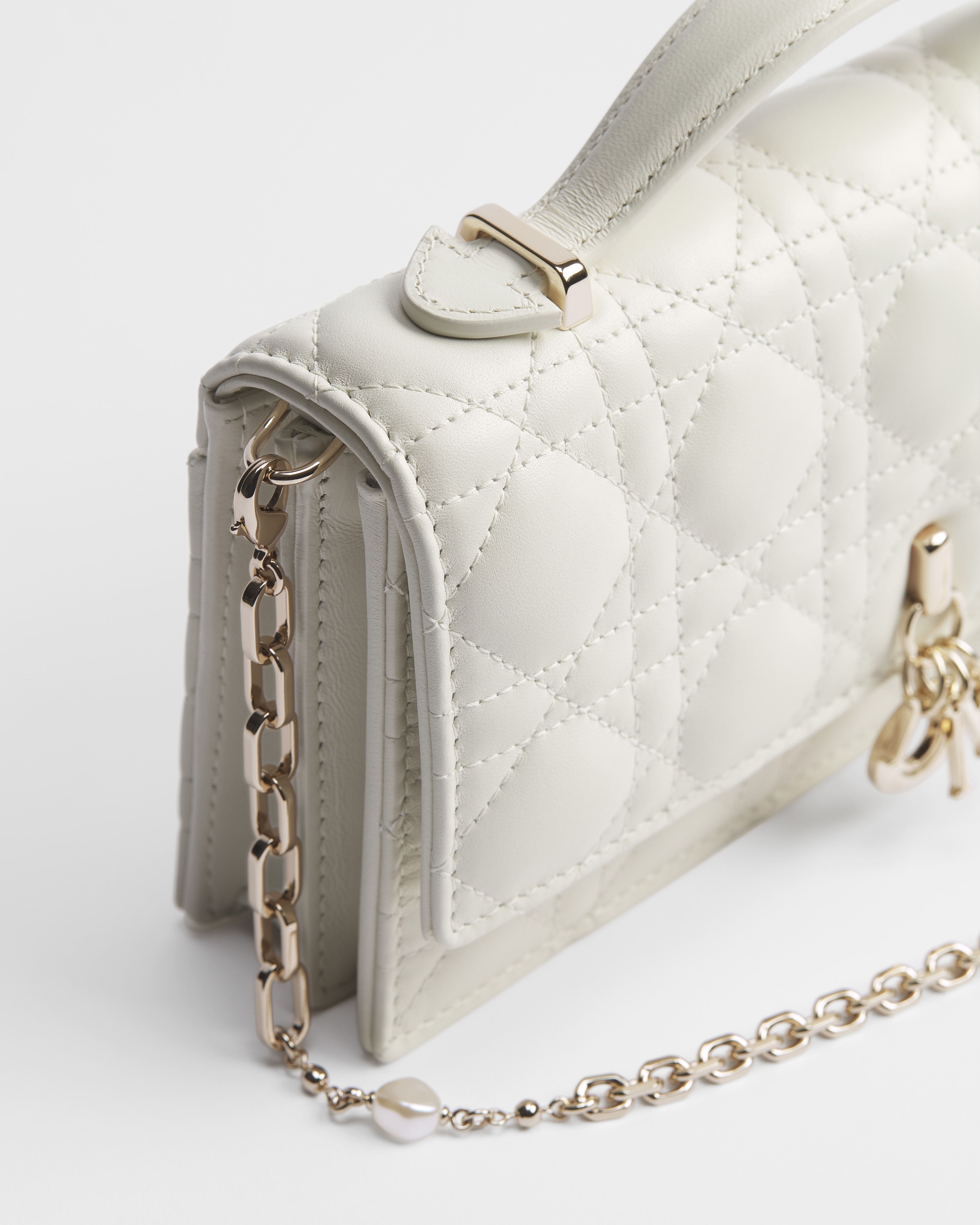 My Dior 迷你链条手袋 奶白色羊皮革藤格纹 E09