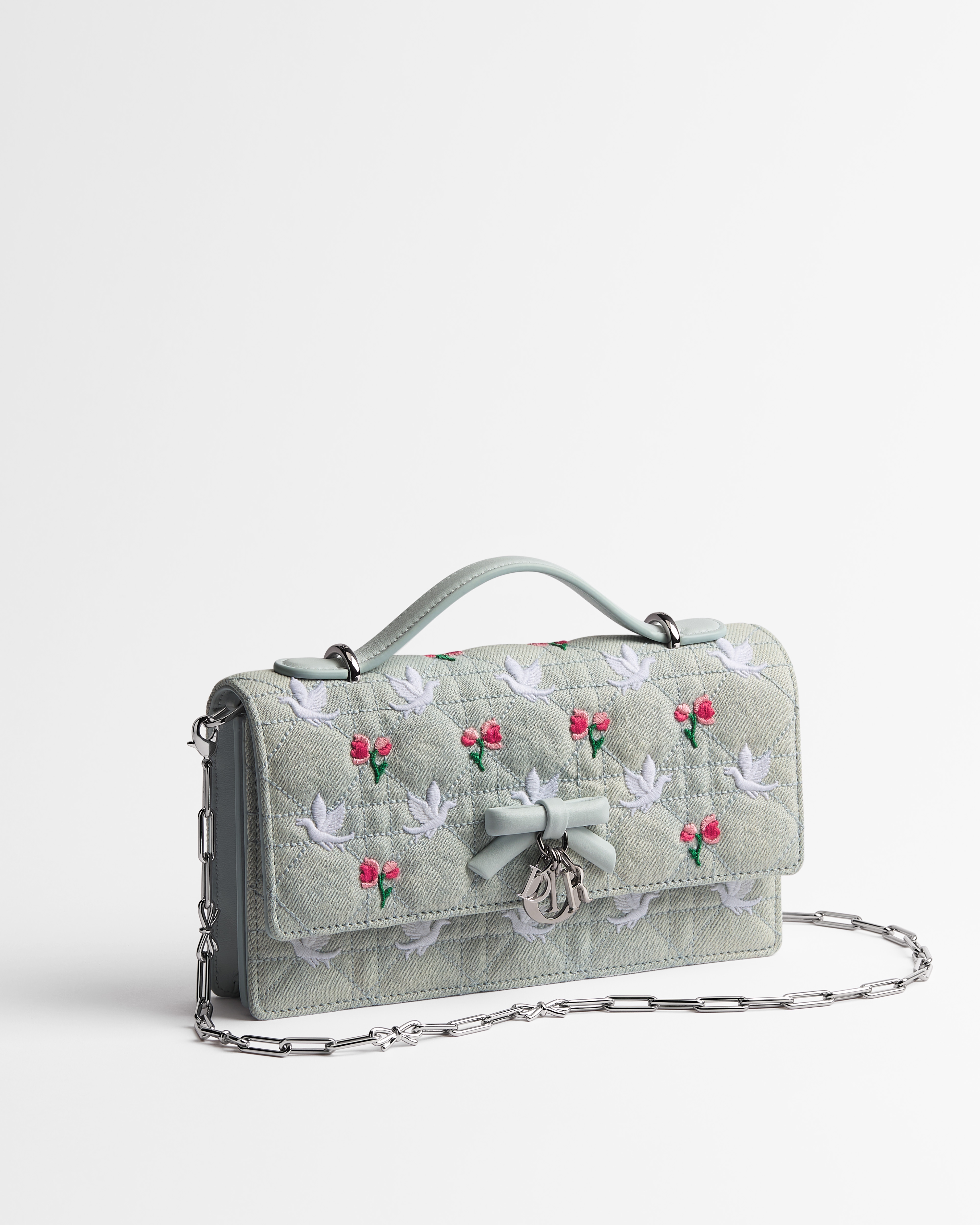 Dioramour My Dior 迷你链条手袋 蓝色牛仔面料藤格纹多色 Doves & Roses 图案刺绣 E03