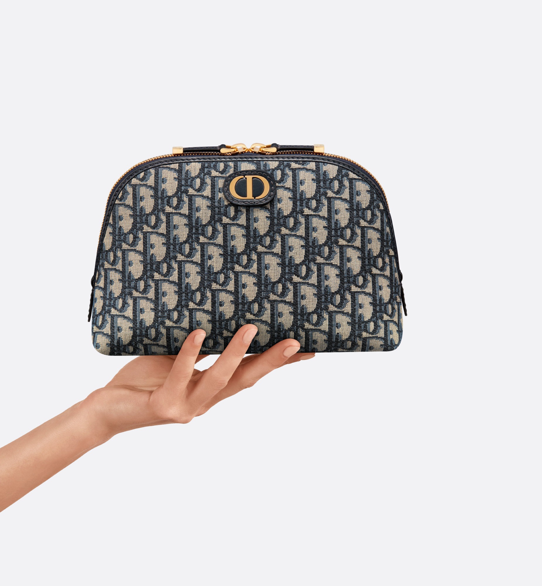 30 Montaigne Aphrodite 手拿包 蓝色 Oblique 印花面料 E11