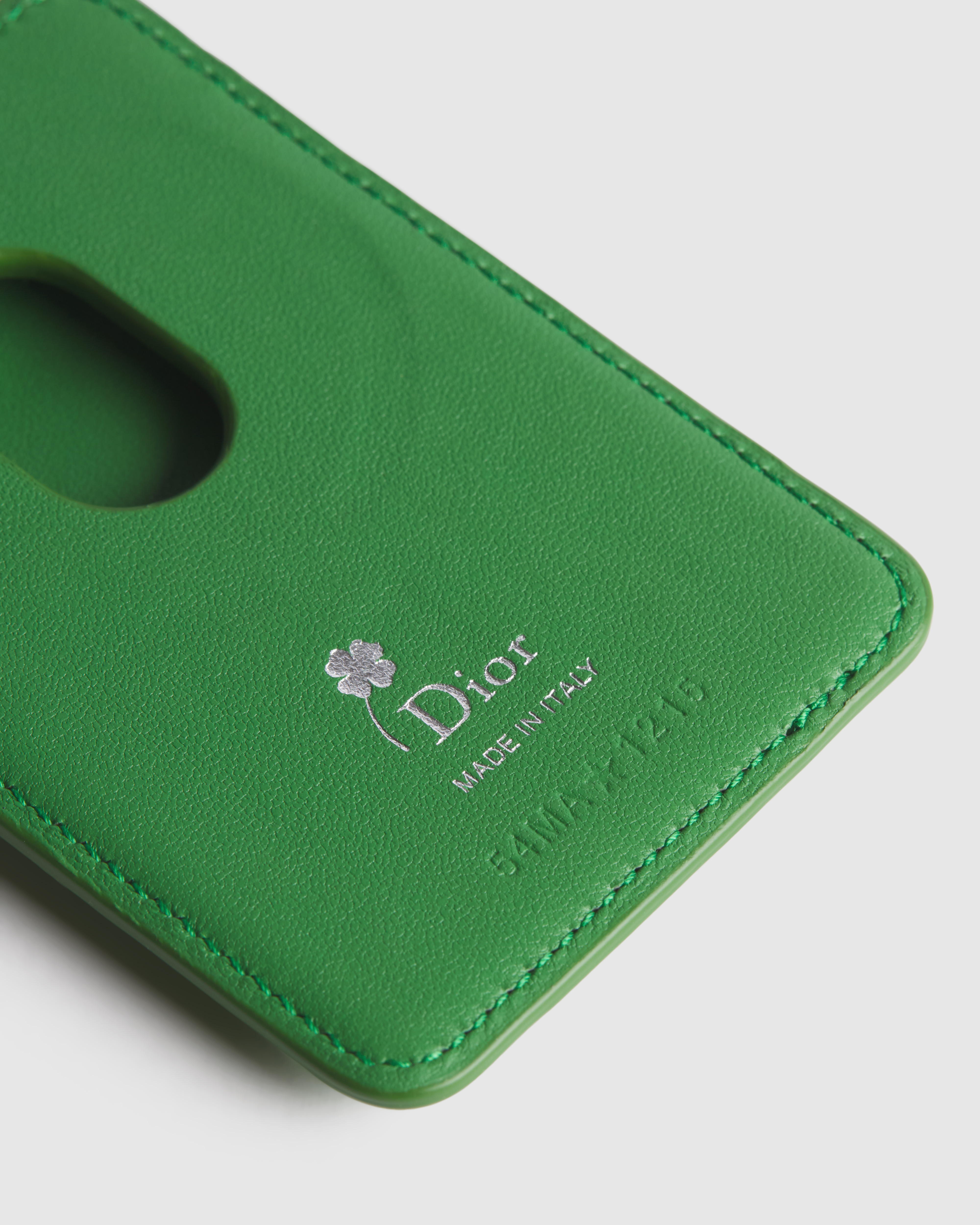 Dior Jardin 磁性卡夹 羊皮革藤格纹 Dior Clover 图案刺绣 E09