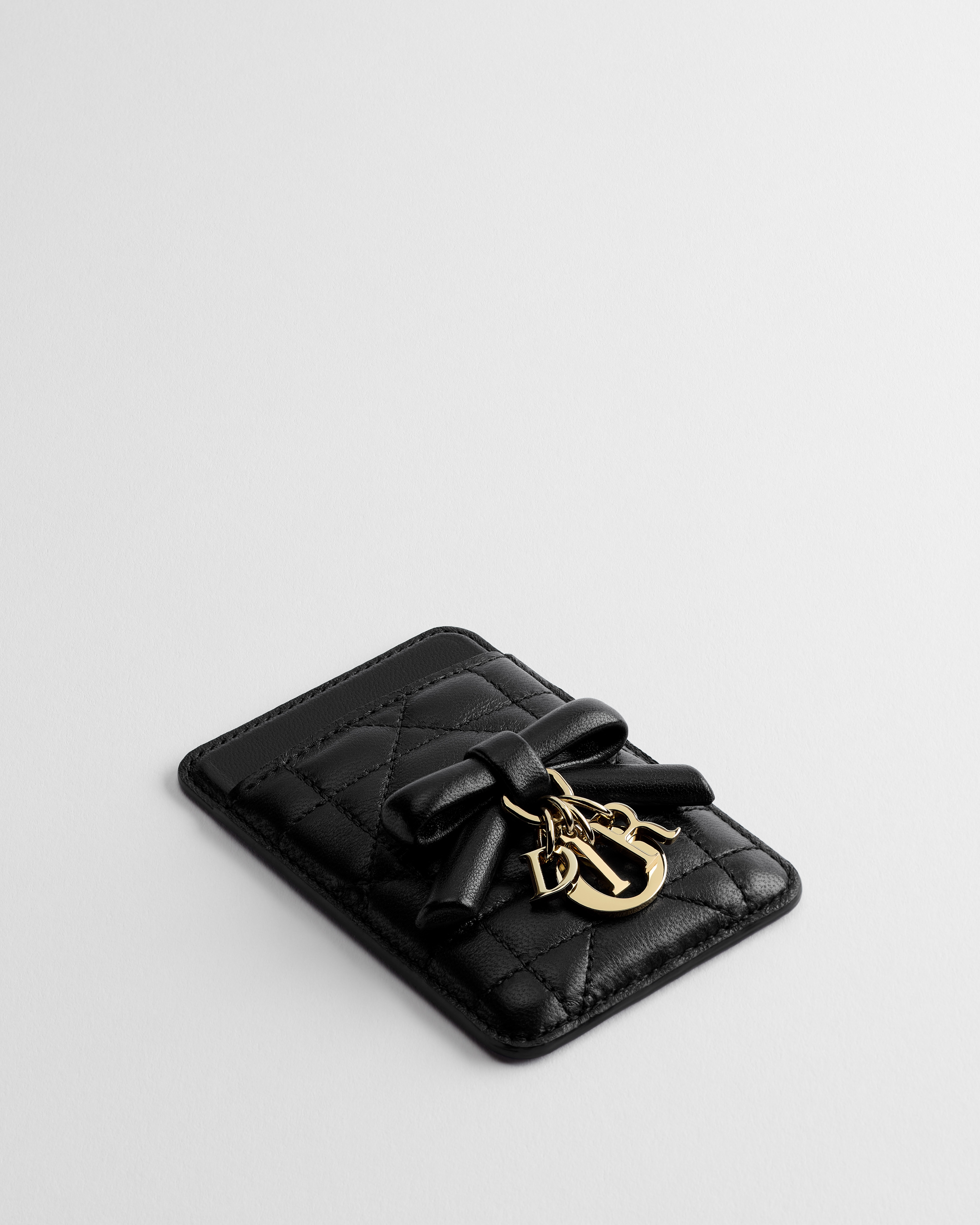 Lady Dior 磁性卡夹黑色羊皮革藤格纹| DIOR CN
