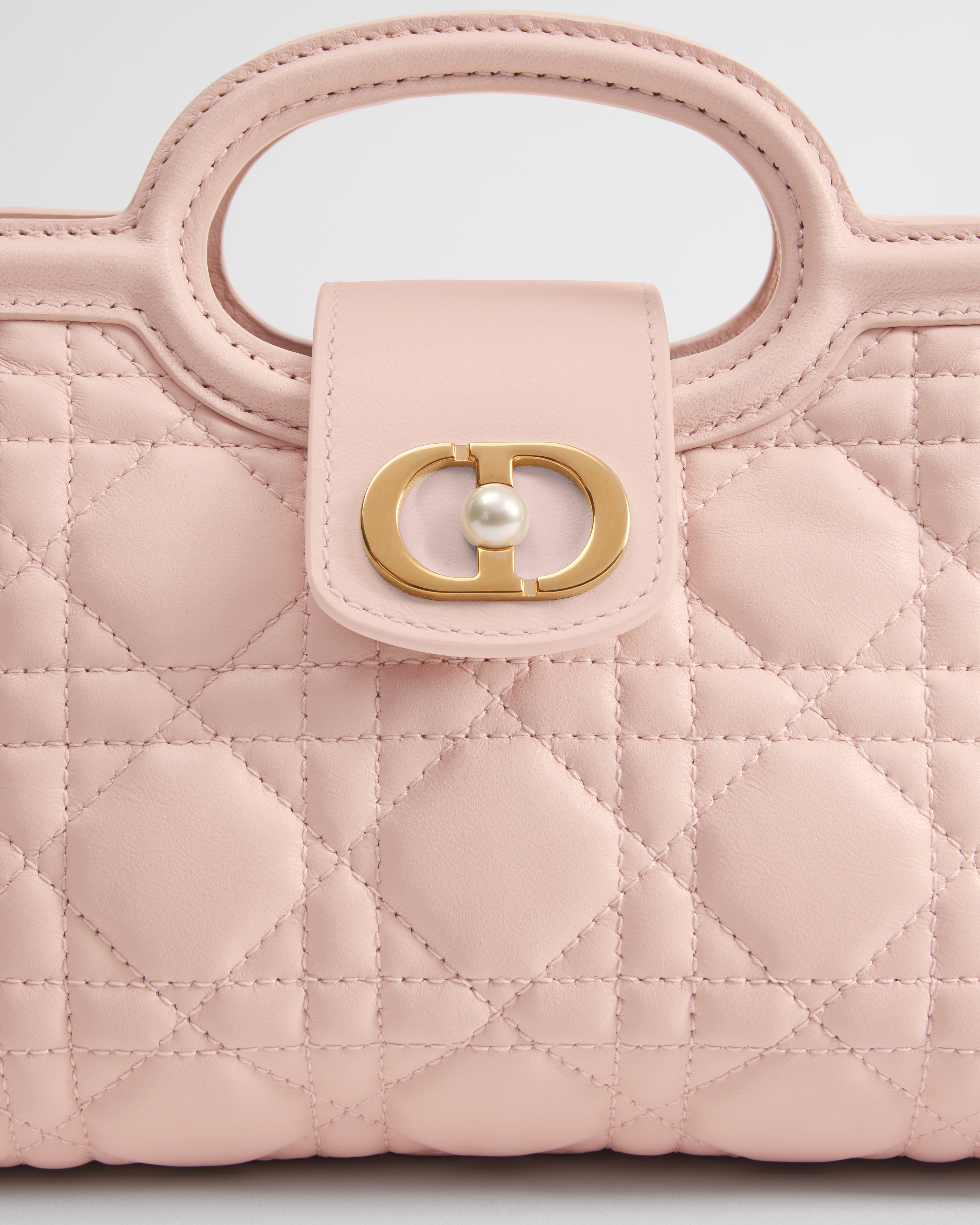 Dior Jolie Top Handle 迷你链条手袋 胭脂粉色羊皮革藤格纹 E09