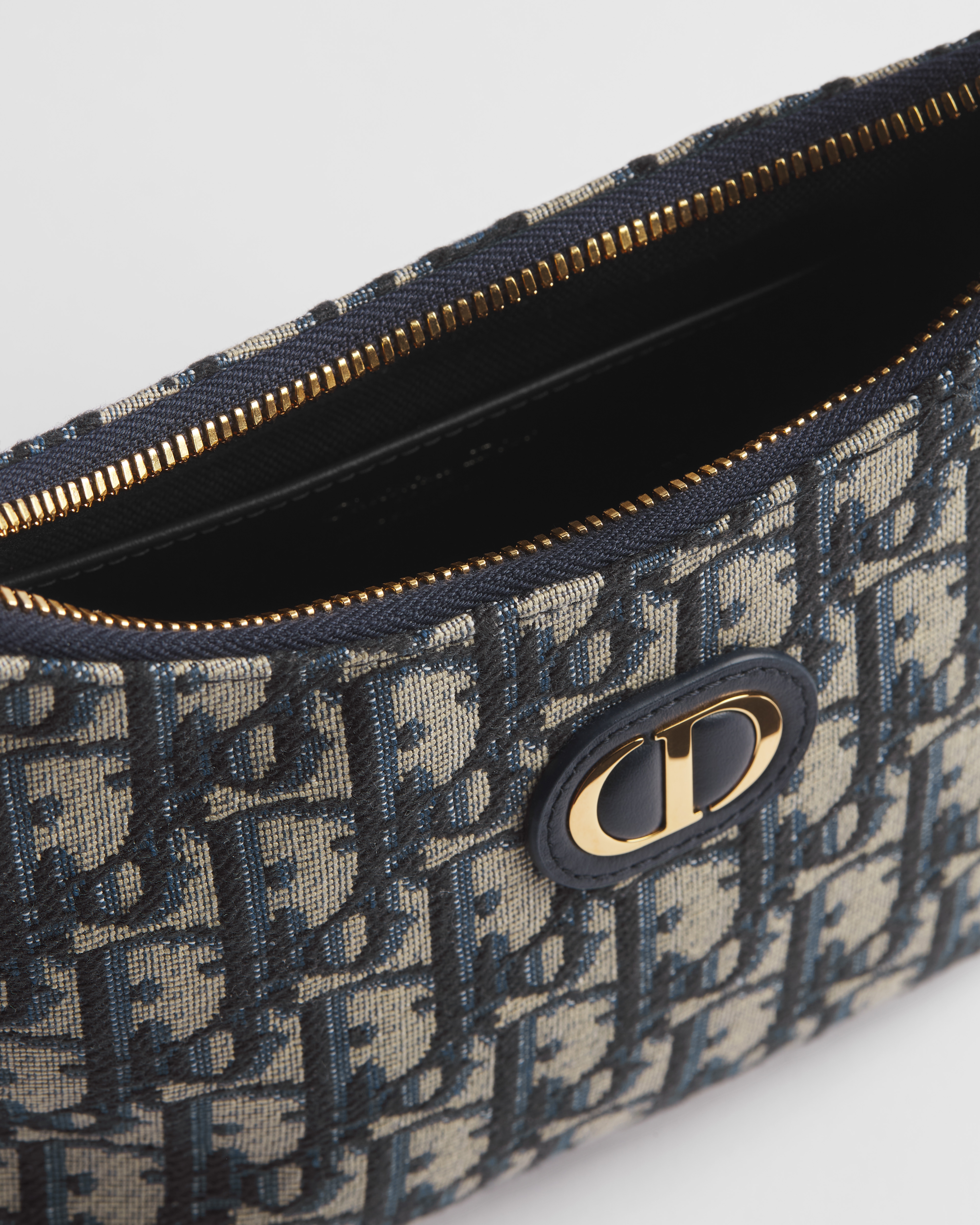 30 Montaigne 迪奥之爱迷你链条手袋 蓝色 Oblique 印花面料 E10