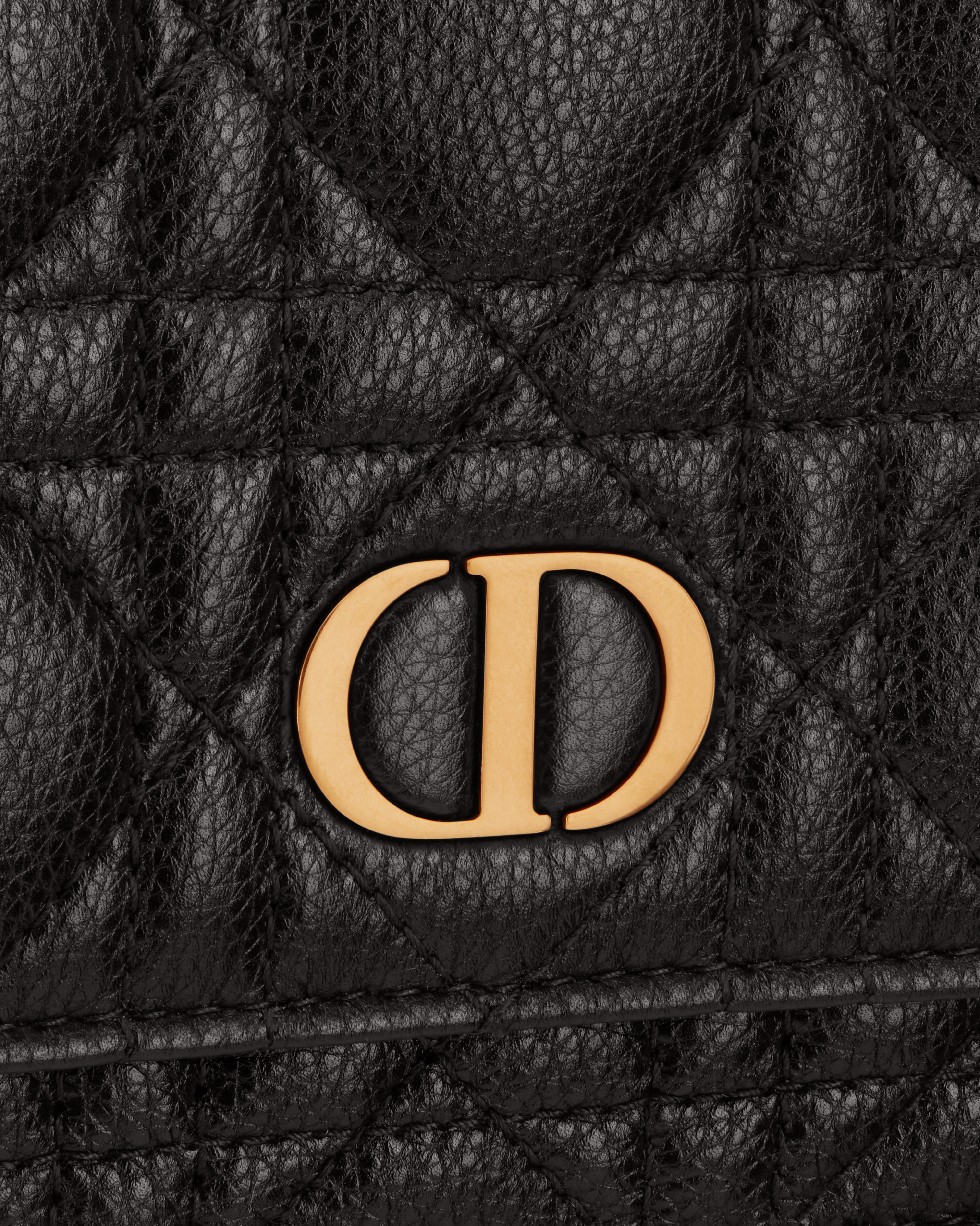 Dior Caro 链条手袋 黑色柔软牛皮革藤格纹 E09