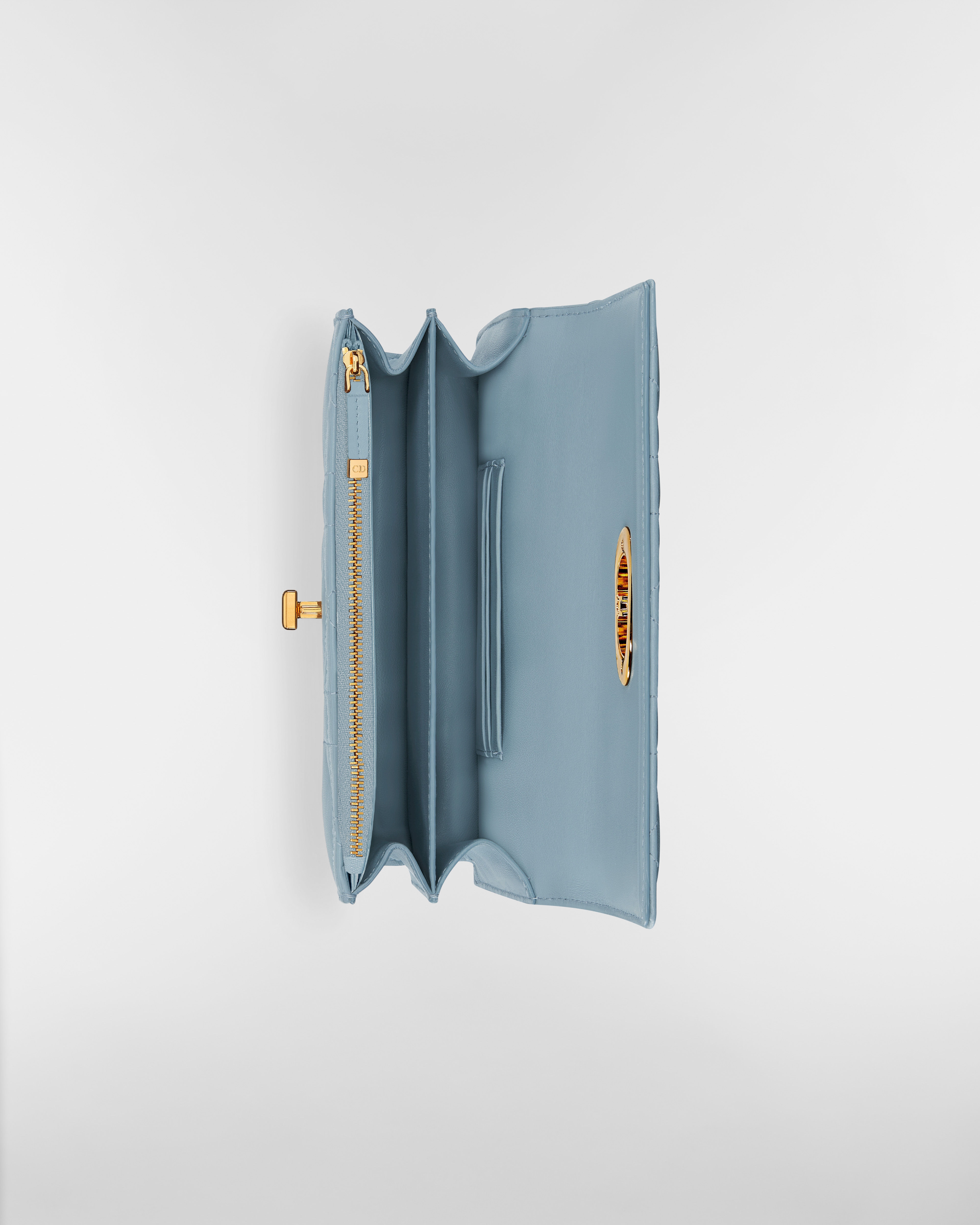 Miss Caro 迷你链条手袋 云雾蓝羊皮革超大藤格纹 E06