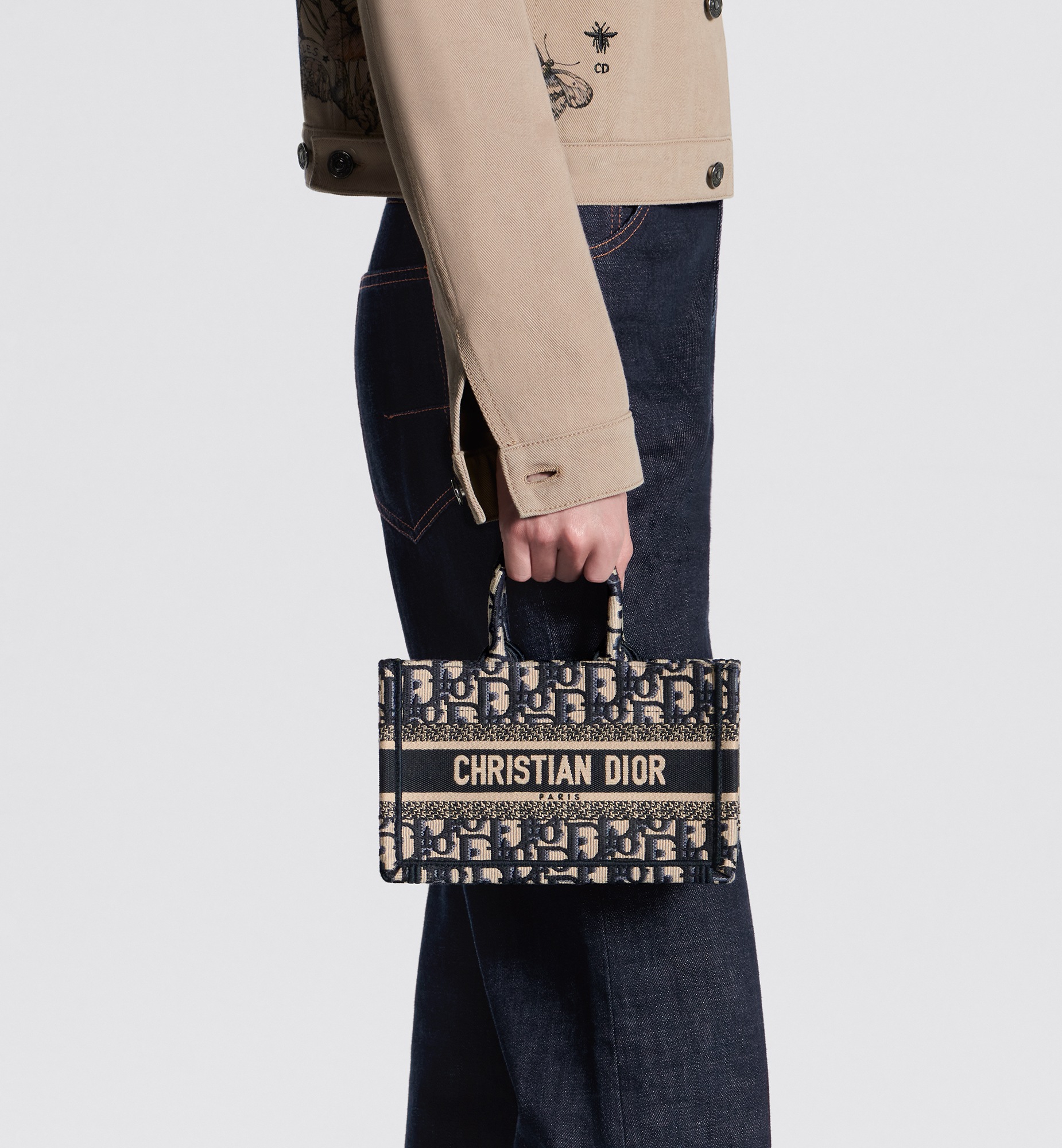 迷你 Book Tote 手袋 灰色 Reverse 茹伊印花刺绣 (21.5 x 13 x 7.5 cm) E12