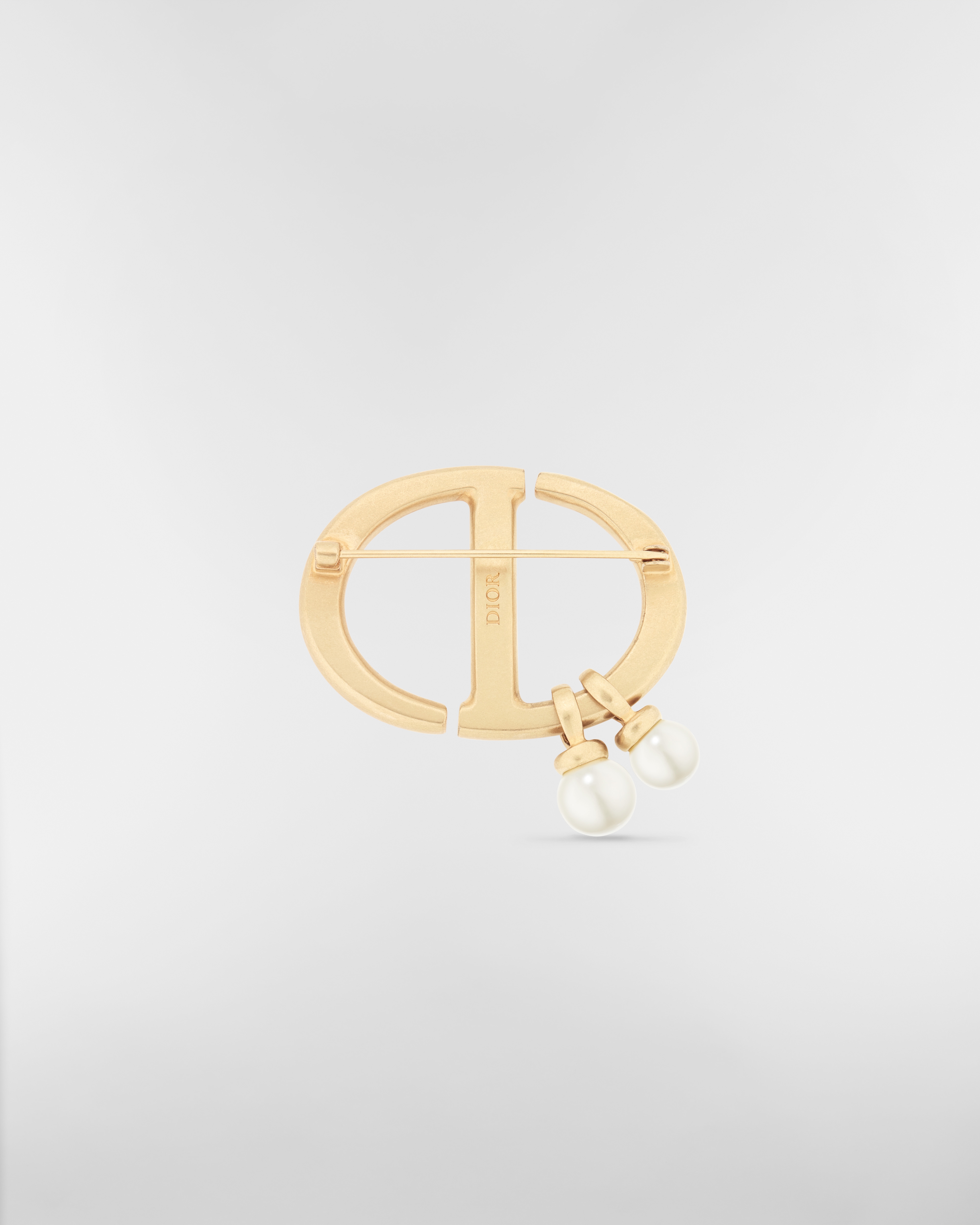 CD Navy 胸针 复古金色饰面金属和白色树脂珠饰 E08